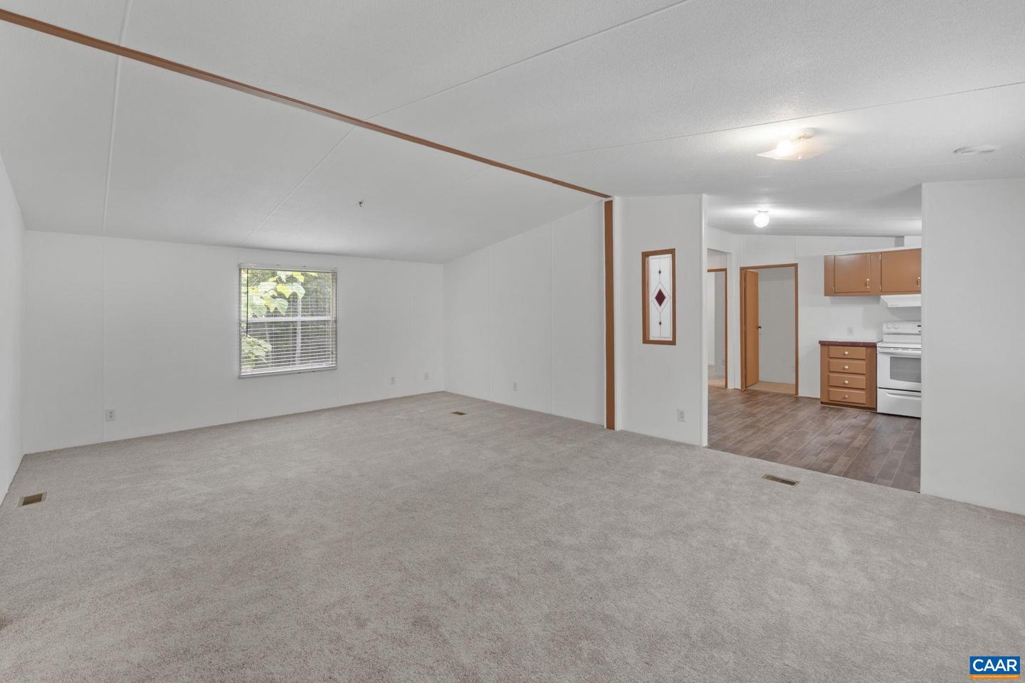 505 HUMMINGBIRD RD, SCOTTSVILLE, Virginia 24590, 3 Bedrooms Bedrooms, ,2 BathroomsBathrooms,Residential,For sale,505 HUMMINGBIRD RD,666429 MLS # 666429