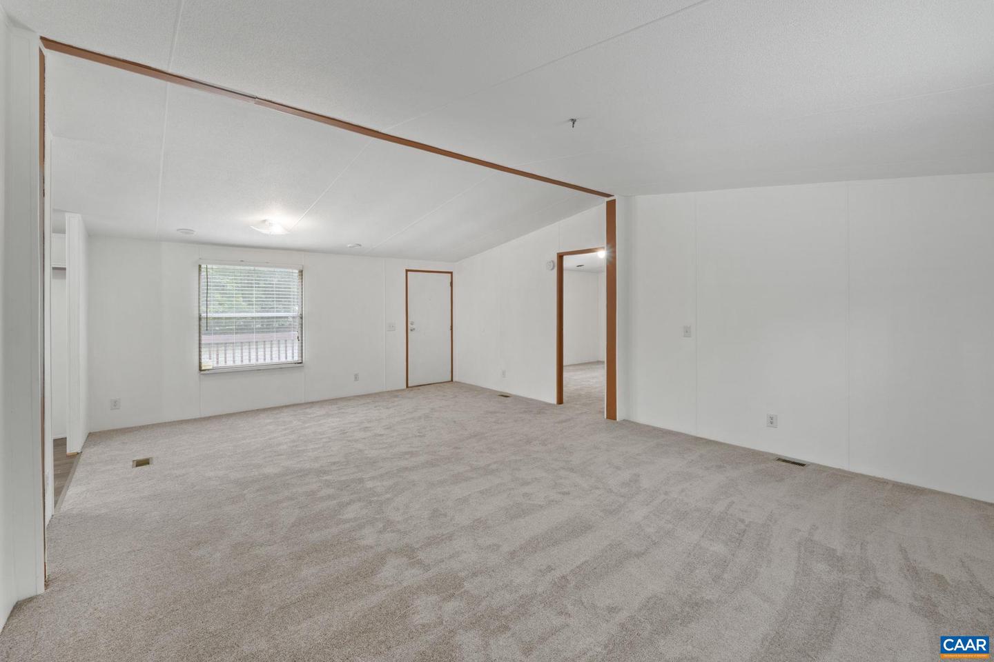 505 HUMMINGBIRD RD, SCOTTSVILLE, Virginia 24590, 3 Bedrooms Bedrooms, ,2 BathroomsBathrooms,Residential,For sale,505 HUMMINGBIRD RD,666429 MLS # 666429