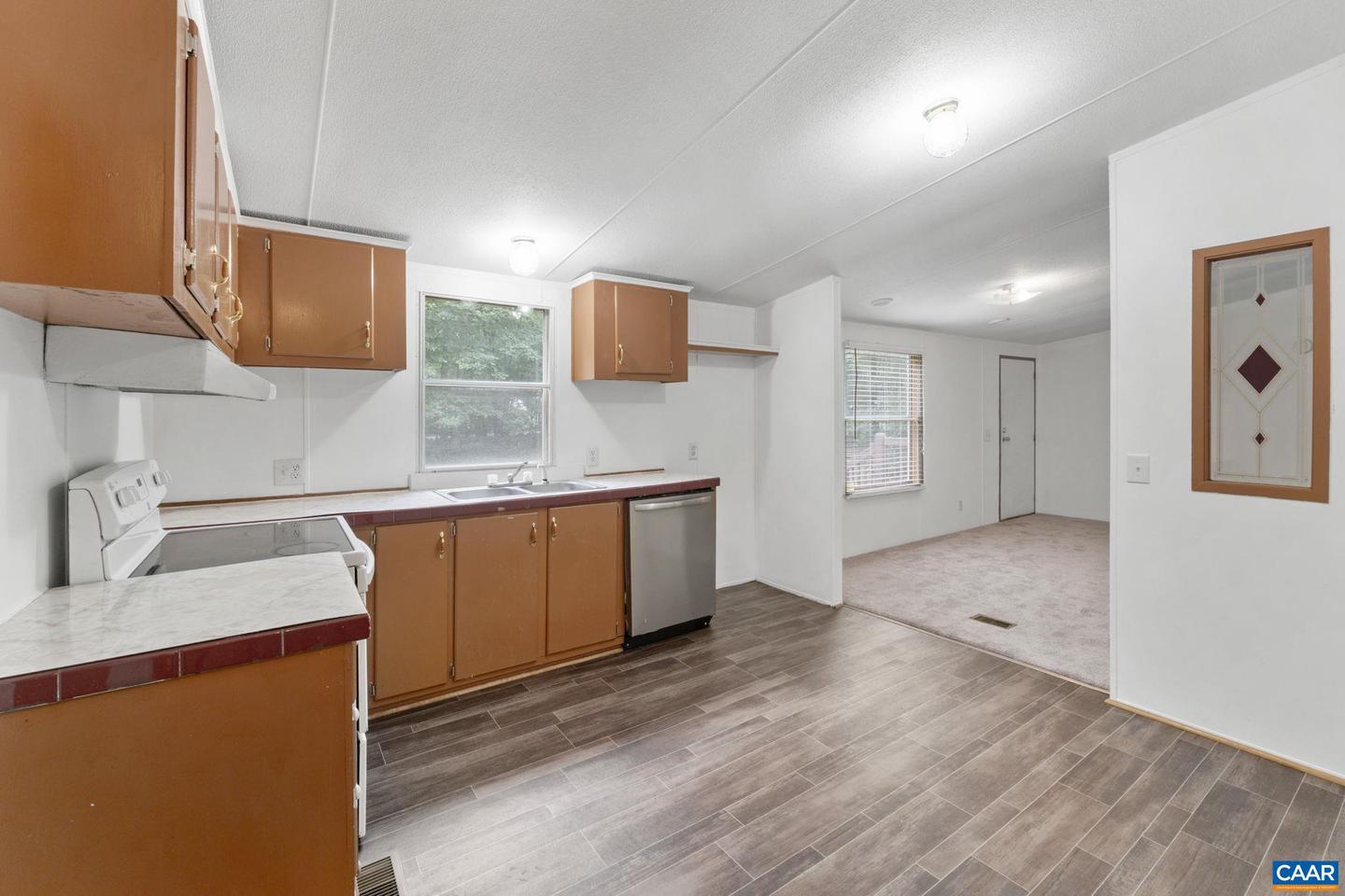 505 HUMMINGBIRD RD, SCOTTSVILLE, Virginia 24590, 3 Bedrooms Bedrooms, ,2 BathroomsBathrooms,Residential,For sale,505 HUMMINGBIRD RD,666429 MLS # 666429