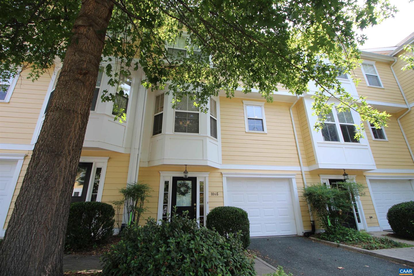 106 MELBOURNE PRK #E, CHARLOTTESVILLE, Virginia 22901, 3 Bedrooms Bedrooms, ,2 BathroomsBathrooms,Residential,For sale,106 MELBOURNE PRK #E,666432 MLS # 666432