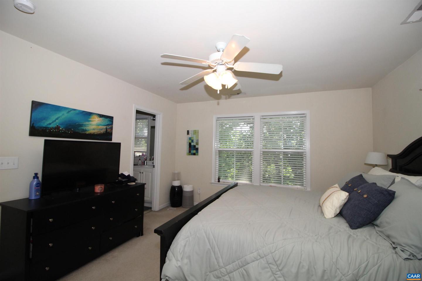106 MELBOURNE PRK #E, CHARLOTTESVILLE, Virginia 22901, 3 Bedrooms Bedrooms, ,2 BathroomsBathrooms,Residential,For sale,106 MELBOURNE PRK #E,666432 MLS # 666432
