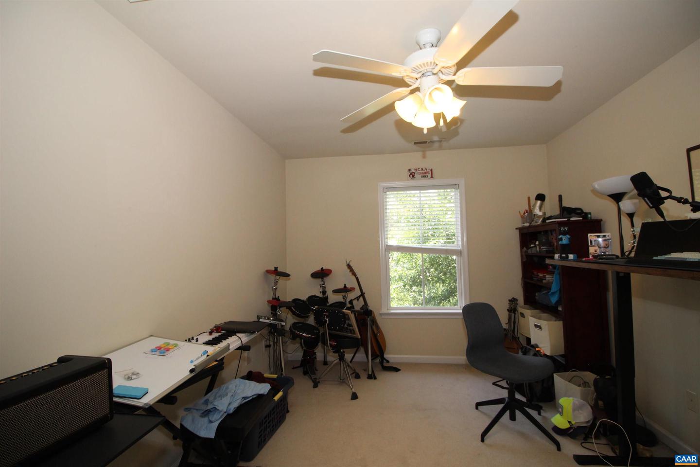 106 MELBOURNE PRK #E, CHARLOTTESVILLE, Virginia 22901, 3 Bedrooms Bedrooms, ,2 BathroomsBathrooms,Residential,For sale,106 MELBOURNE PRK #E,666432 MLS # 666432