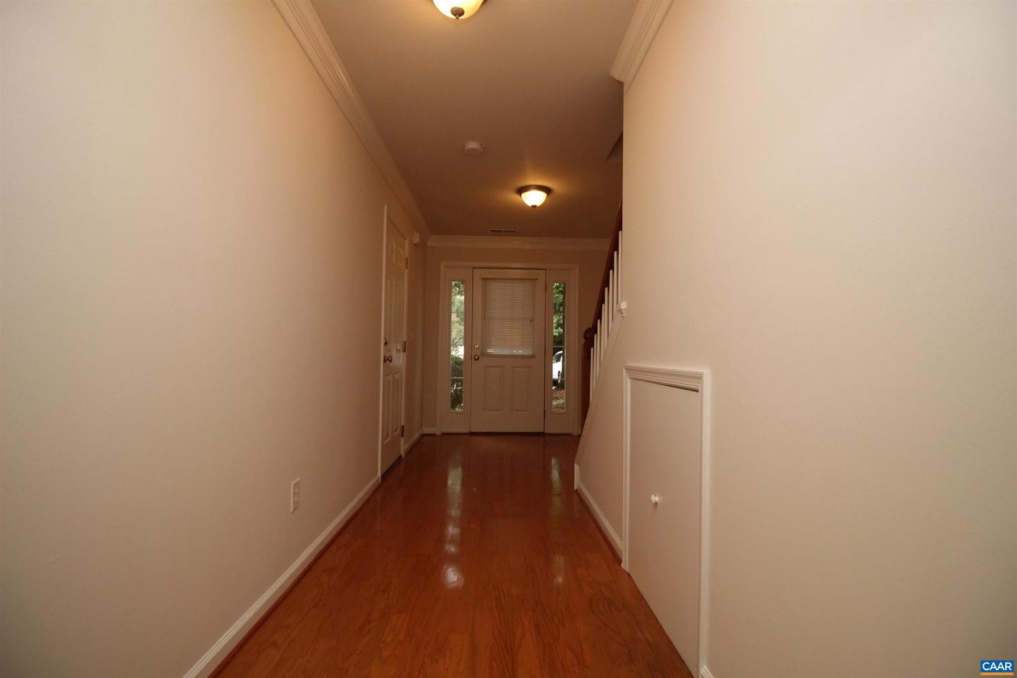 106 MELBOURNE PRK #E, CHARLOTTESVILLE, Virginia 22901, 3 Bedrooms Bedrooms, ,2 BathroomsBathrooms,Residential,For sale,106 MELBOURNE PRK #E,666432 MLS # 666432