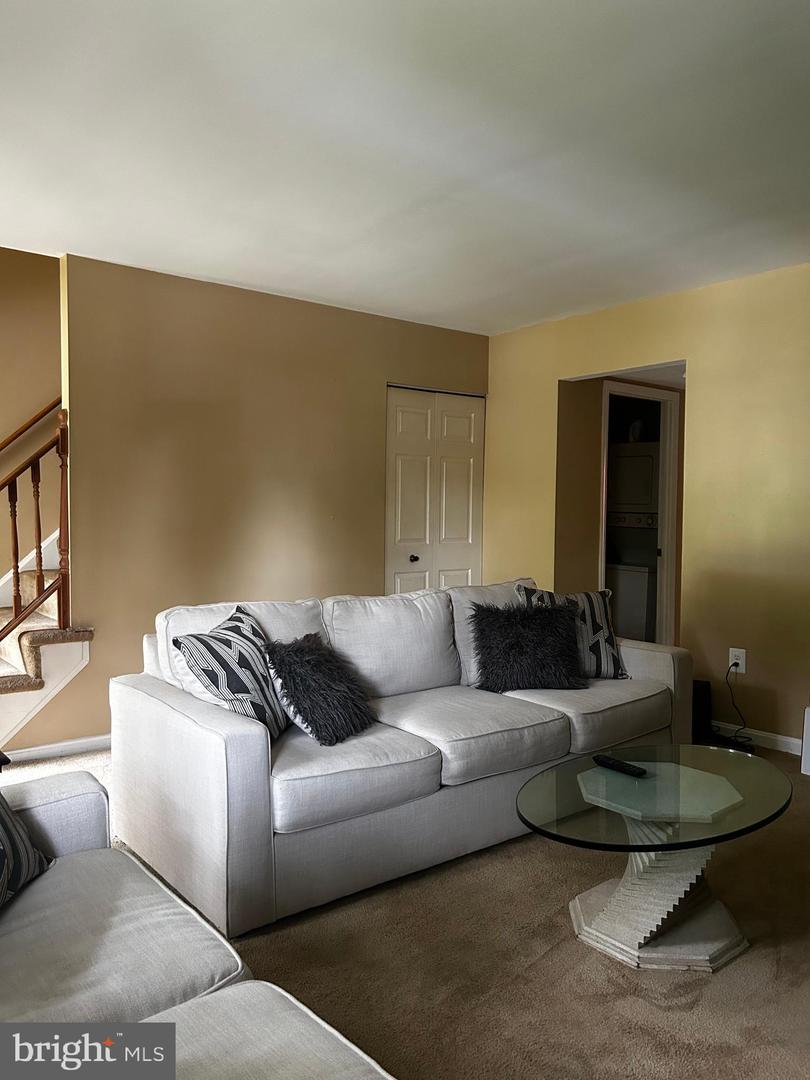 1231 THOMAS JEFFERSON PL, FREDERICKSBURG, Virginia 22405, 3 Bedrooms Bedrooms, ,2 BathroomsBathrooms,Residential,For sale,1231 THOMAS JEFFERSON PL,VAST2040518 MLS # VAST2040518