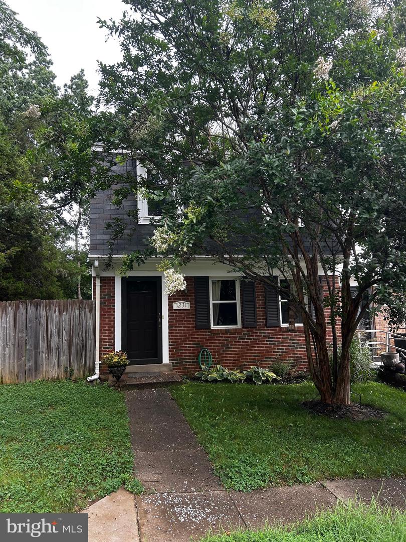 1231 THOMAS JEFFERSON PL, FREDERICKSBURG, Virginia 22405, 3 Bedrooms Bedrooms, ,2 BathroomsBathrooms,Residential,For sale,1231 THOMAS JEFFERSON PL,VAST2040518 MLS # VAST2040518