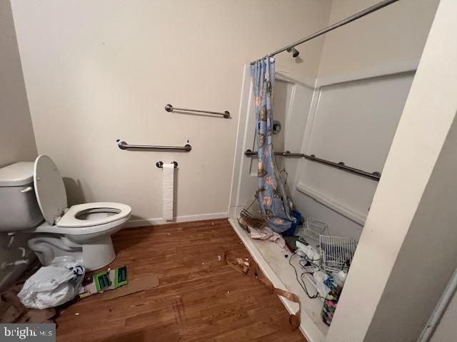 5010 ROSEMONT AVE, ALEXANDRIA, Virginia 22309, 3 Bedrooms Bedrooms, ,2 BathroomsBathrooms,Residential,For sale,5010 ROSEMONT AVE,VAFX2253690 MLS # VAFX2253690