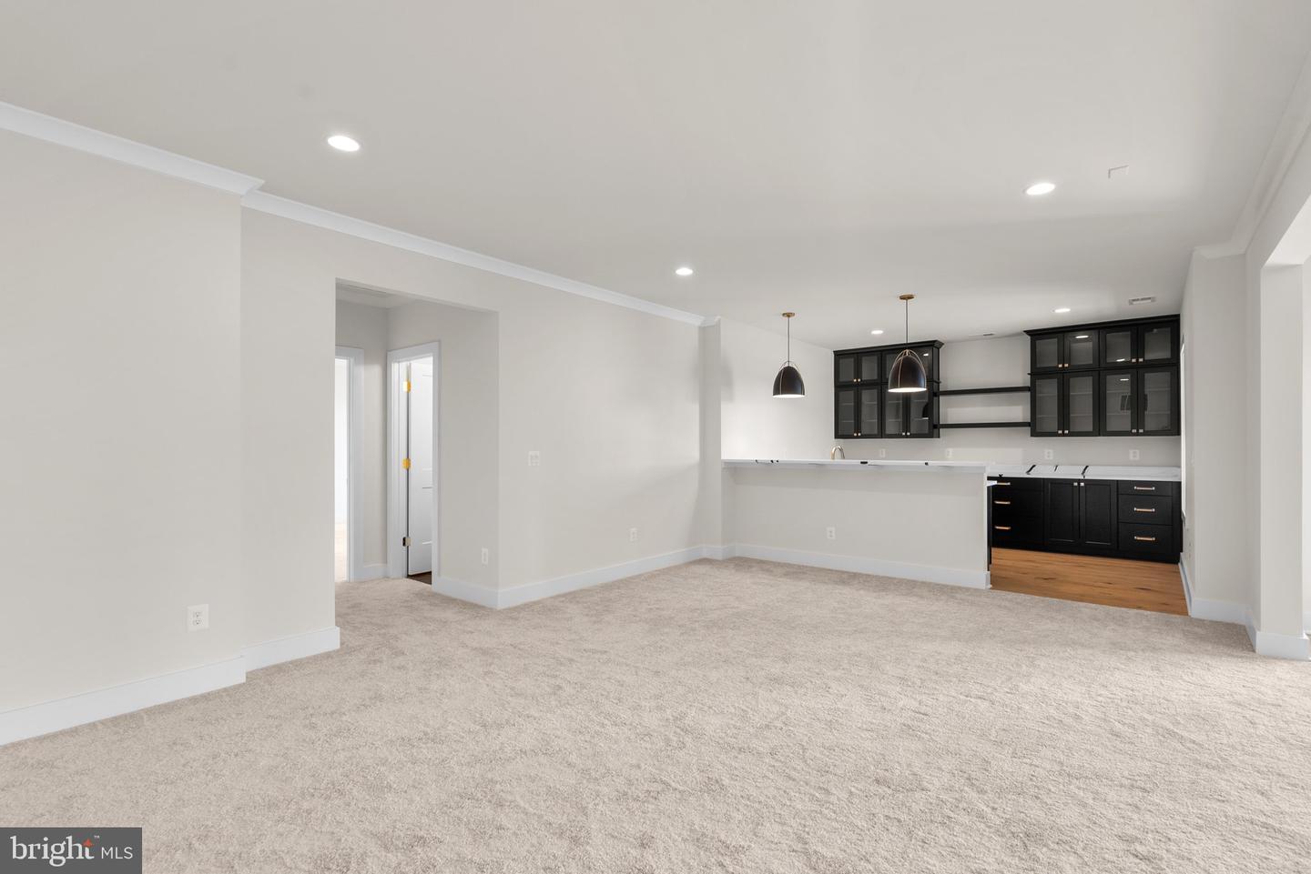 14914 MOGUL CT, WATERFORD, Virginia 20197, 6 Bedrooms Bedrooms, ,6 BathroomsBathrooms,Residential,For sale,14914 MOGUL CT,VALO2101300 MLS # VALO2101300