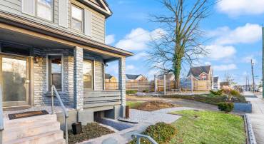2515 17TH ST NE, WASHINGTON, District Of Columbia 20018, 3 Bedrooms Bedrooms, ,1 BathroomBathrooms,Residential,For sale,2515 17TH ST NE,DCDC2209222 MLS # DCDC2209222