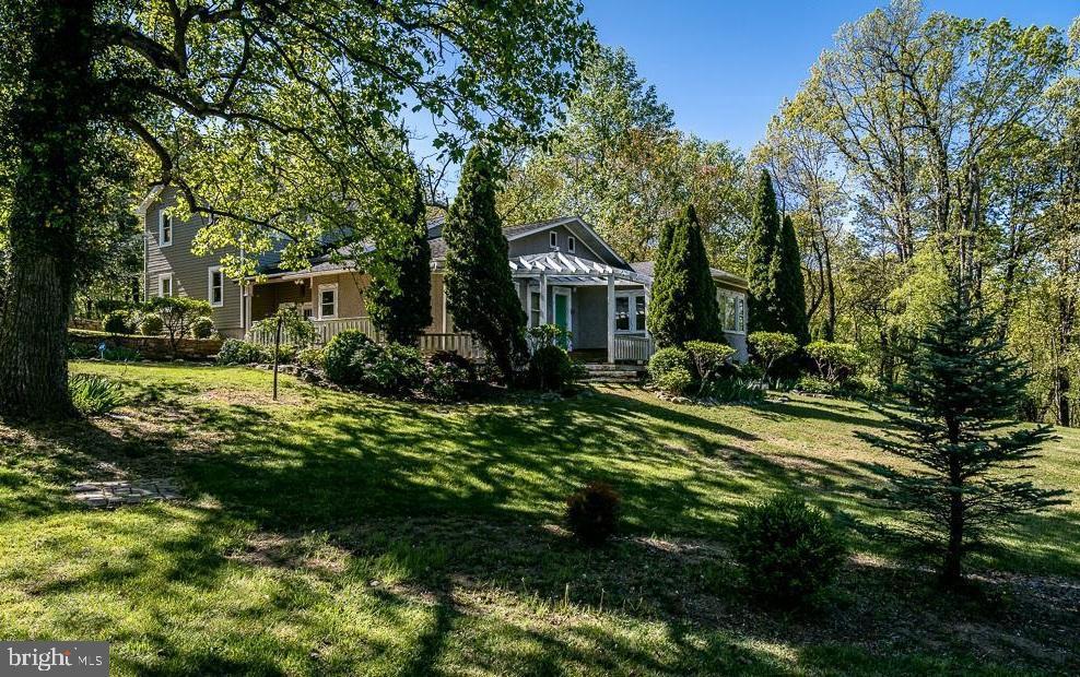 2114 E LEE HWY, NEW MARKET, Virginia 22844, 4 Bedrooms Bedrooms, ,4 BathroomsBathrooms,Residential,For sale,2114 E LEE HWY,VASH2010774 MLS # VASH2010774