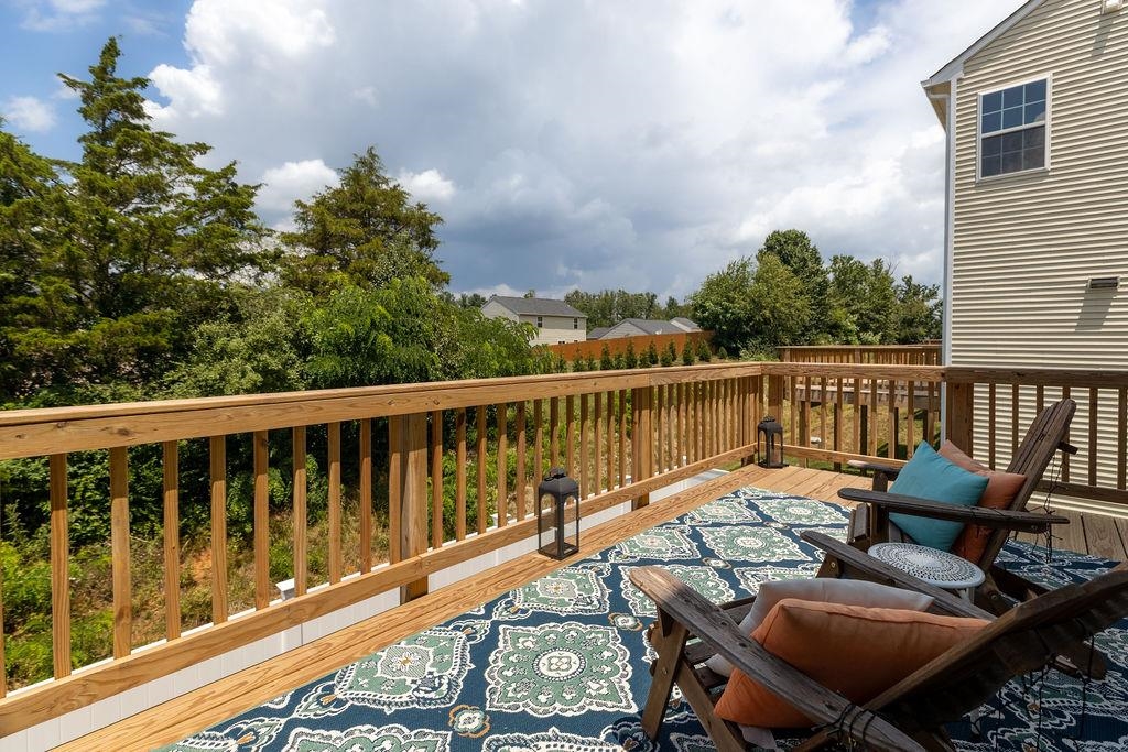301 WILLOWSHIRE CT, WAYNESBORO, Virginia 22980, 3 Bedrooms Bedrooms, ,2 BathroomsBathrooms,Residential,301 WILLOWSHIRE CT,666462 MLS # 666462