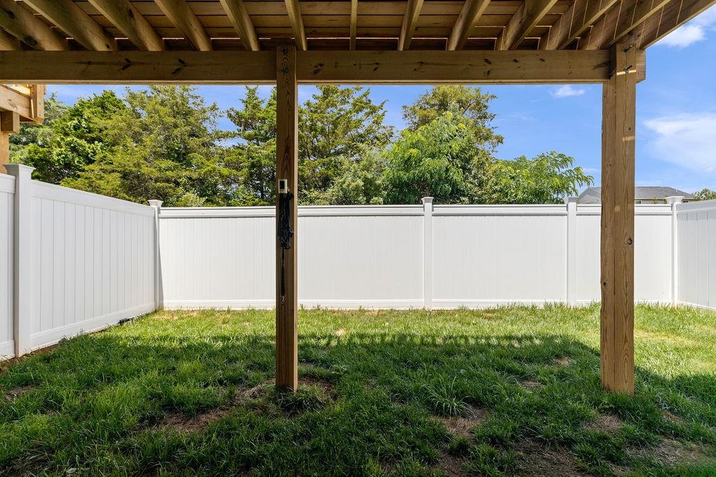 301 WILLOWSHIRE CT, WAYNESBORO, Virginia 22980, 3 Bedrooms Bedrooms, ,2 BathroomsBathrooms,Residential,301 WILLOWSHIRE CT,666462 MLS # 666462