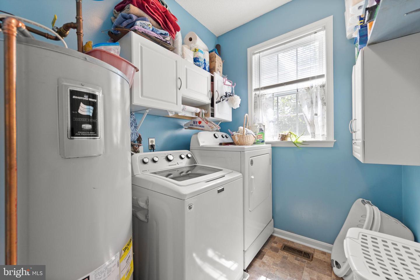 128 TRUNK DR, STEPHENS CITY, Virginia 22655, 3 Bedrooms Bedrooms, ,2 BathroomsBathrooms,Residential,For sale,128 TRUNK DR,VAFV2034332 MLS # VAFV2034332