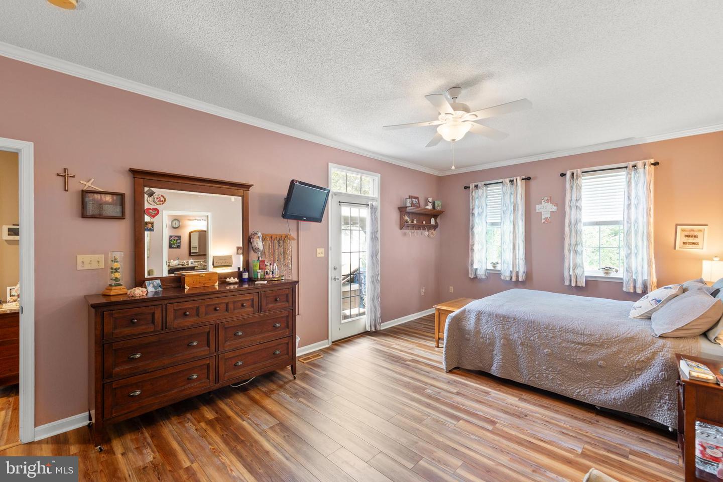128 TRUNK DR, STEPHENS CITY, Virginia 22655, 3 Bedrooms Bedrooms, ,2 BathroomsBathrooms,Residential,For sale,128 TRUNK DR,VAFV2034332 MLS # VAFV2034332