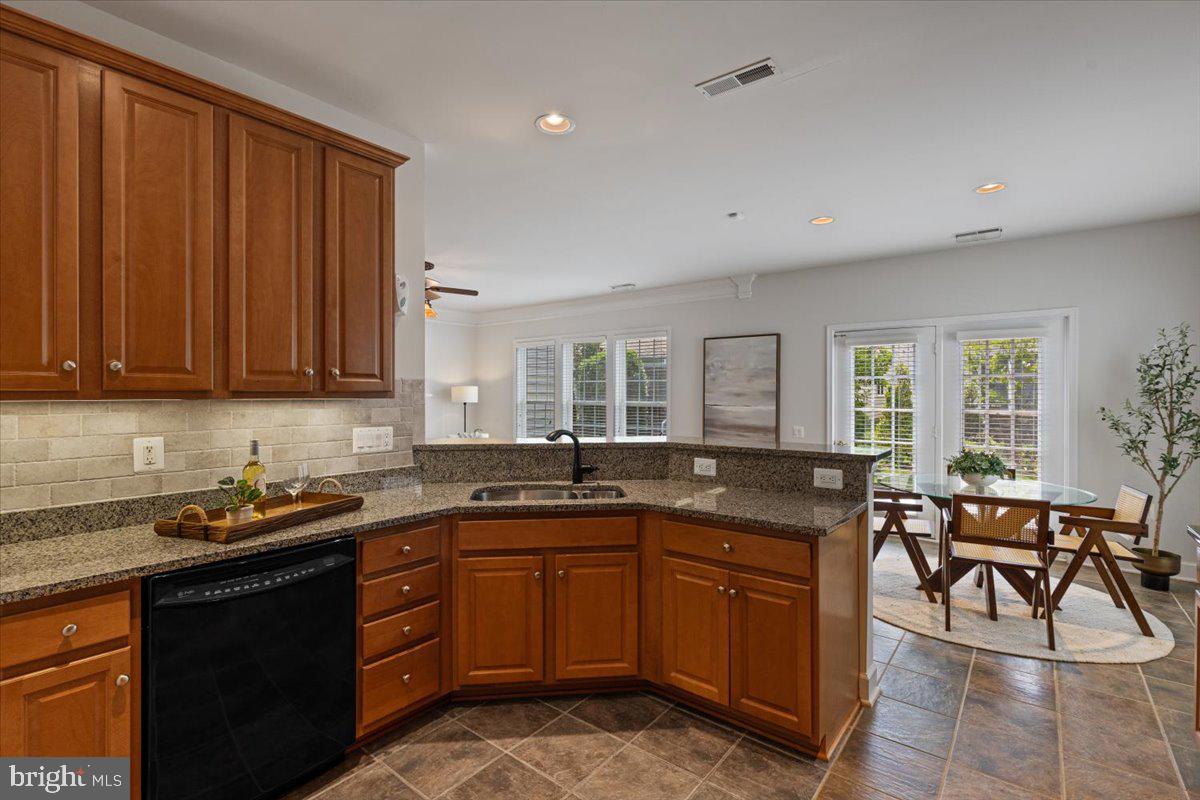 44469 BLUERIDGE MEADOWS DR, ASHBURN, Virginia 20147, 3 Bedrooms Bedrooms, ,2 BathroomsBathrooms,Residential,For sale,44469 BLUERIDGE MEADOWS DR,VALO2097618 MLS # VALO2097618