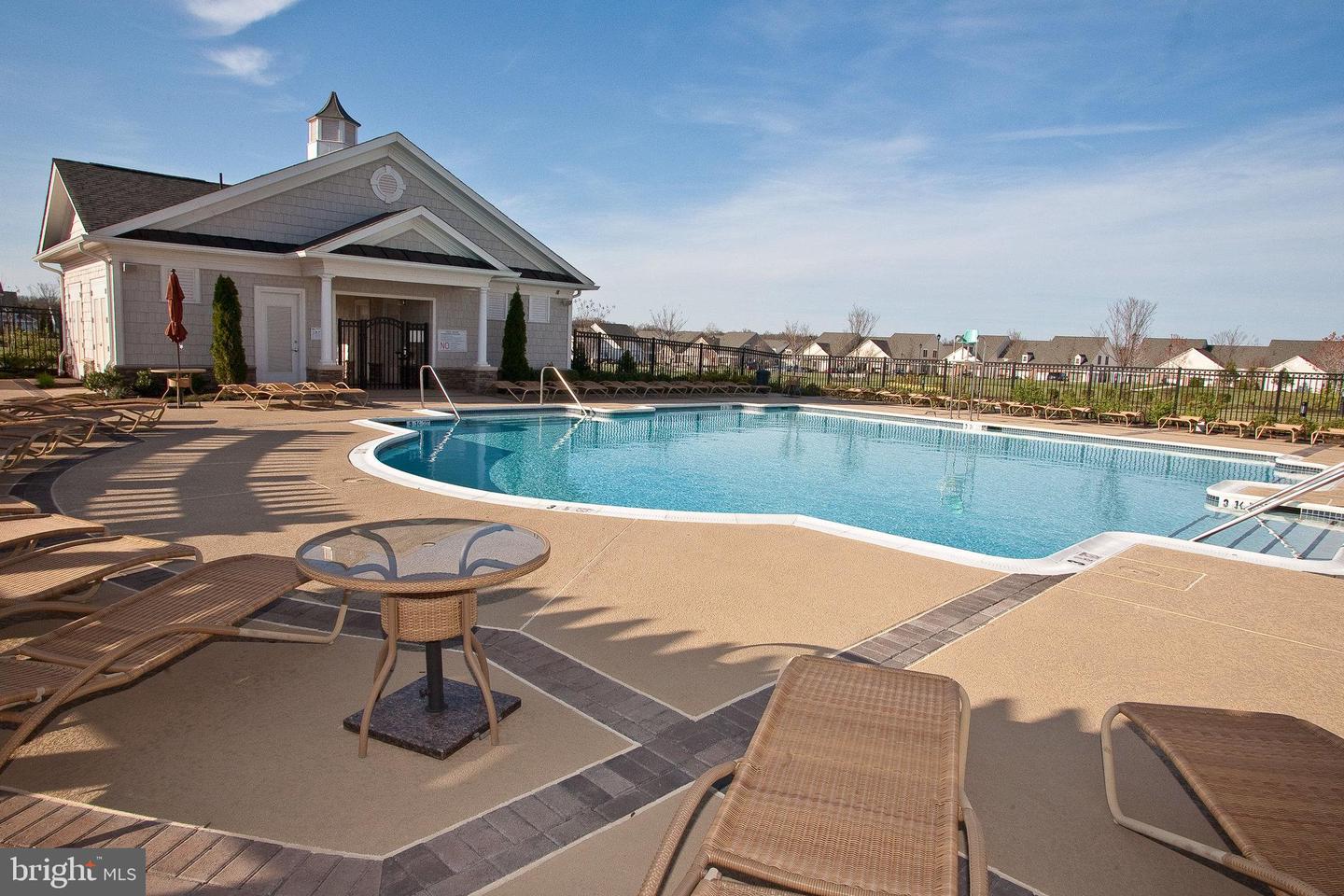 44469 BLUERIDGE MEADOWS DR, ASHBURN, Virginia 20147, 3 Bedrooms Bedrooms, ,2 BathroomsBathrooms,Residential,For sale,44469 BLUERIDGE MEADOWS DR,VALO2097618 MLS # VALO2097618