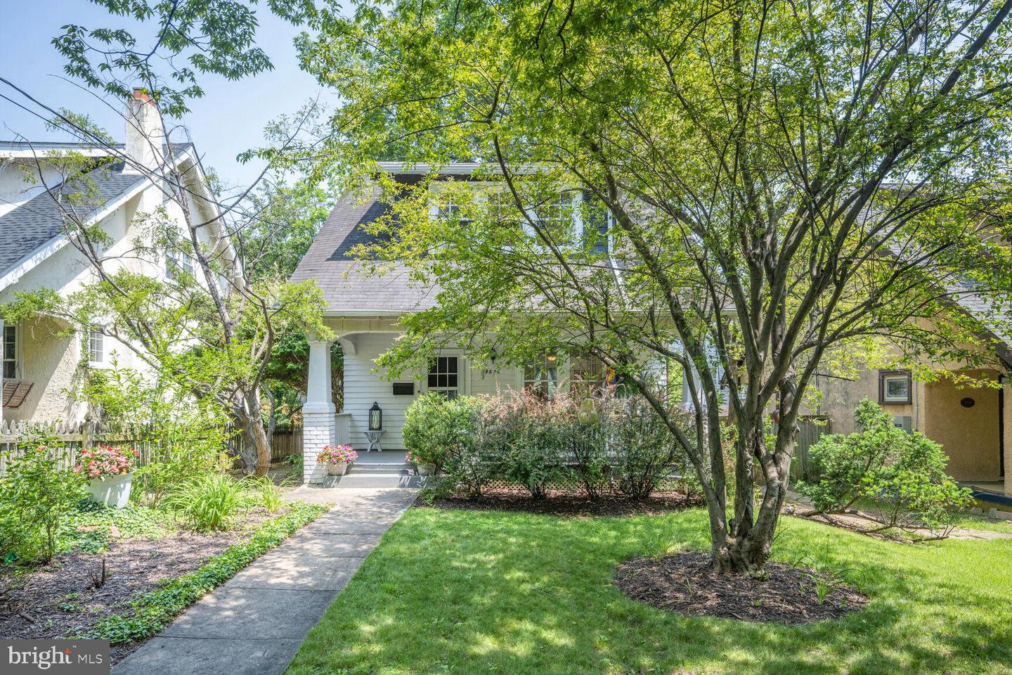 5463 NEBRASKA AVE NW, WASHINGTON, District Of Columbia 20015, 3 Bedrooms Bedrooms, ,2 BathroomsBathrooms,Residential,For sale,5463 NEBRASKA AVE NW,DCDC2202672 MLS # DCDC2202672