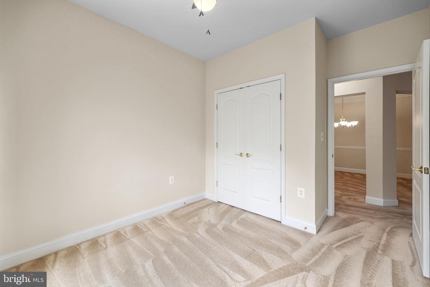 2903 SAINTSBURY PLZ #401, FAIRFAX, Virginia 22031, 3 Bedrooms Bedrooms, ,2 BathroomsBathrooms,Residential,For sale,2903 SAINTSBURY PLZ #401,VAFX2245318 MLS # VAFX2245318
