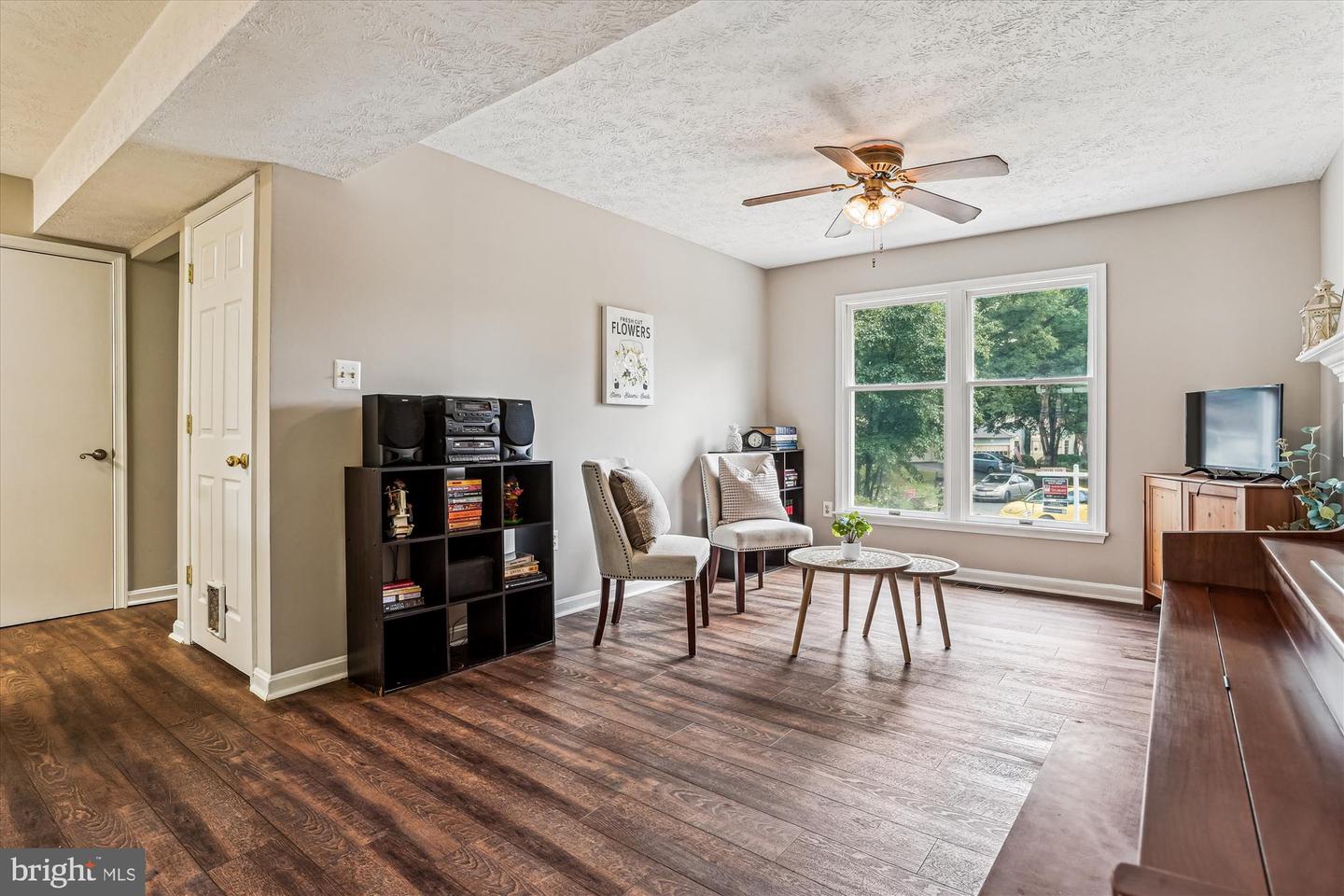 3864 ORIOLE CT, DUMFRIES, Virginia 22025, 4 Bedrooms Bedrooms, ,2 BathroomsBathrooms,Residential,For sale,3864 ORIOLE CT,VAPW2097090 MLS # VAPW2097090