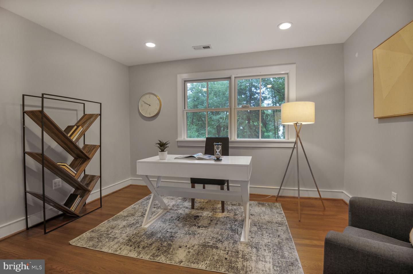 10432 MILLER RD, OAKTON, Virginia 22124, 4 Bedrooms Bedrooms, ,3 BathroomsBathrooms,Residential,For sale,10432 MILLER RD,VAFX2249284 MLS # VAFX2249284