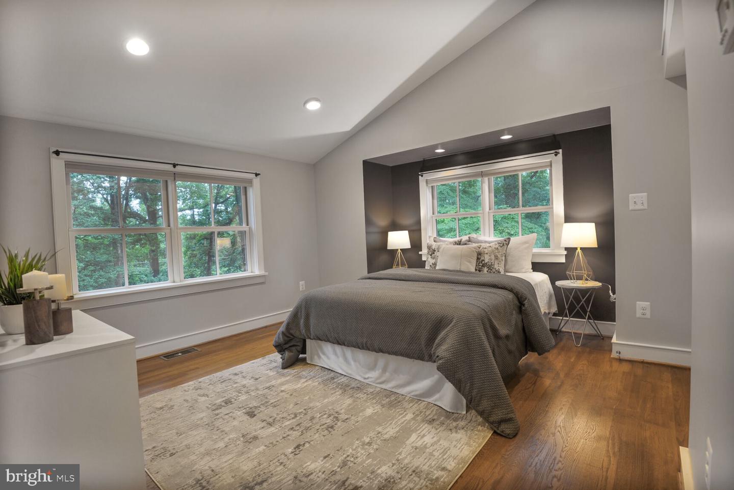 10432 MILLER RD, OAKTON, Virginia 22124, 4 Bedrooms Bedrooms, ,3 BathroomsBathrooms,Residential,For sale,10432 MILLER RD,VAFX2249284 MLS # VAFX2249284