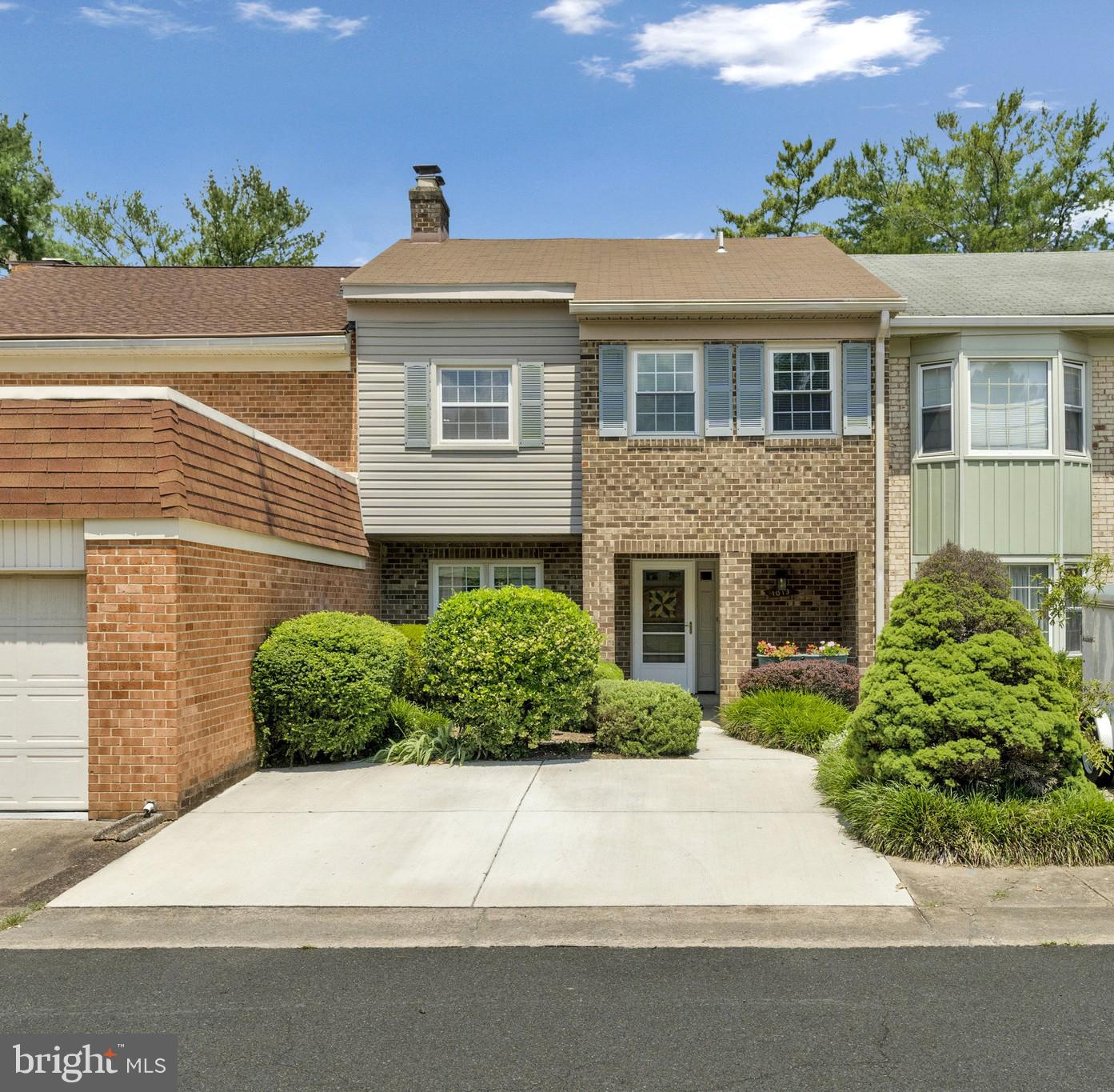 1013 MOOREFIELD HILL GRV SW, VIENNA, Virginia 22180, 3 Bedrooms Bedrooms, ,2 BathroomsBathrooms,Residential,For sale,1013 MOOREFIELD HILL GRV SW,VAFX2249968 MLS # VAFX2249968