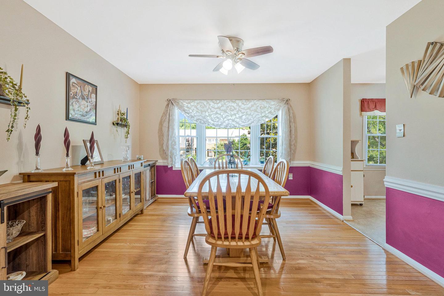 1013 MOOREFIELD HILL GRV SW, VIENNA, Virginia 22180, 3 Bedrooms Bedrooms, ,2 BathroomsBathrooms,Residential,For sale,1013 MOOREFIELD HILL GRV SW,VAFX2249968 MLS # VAFX2249968