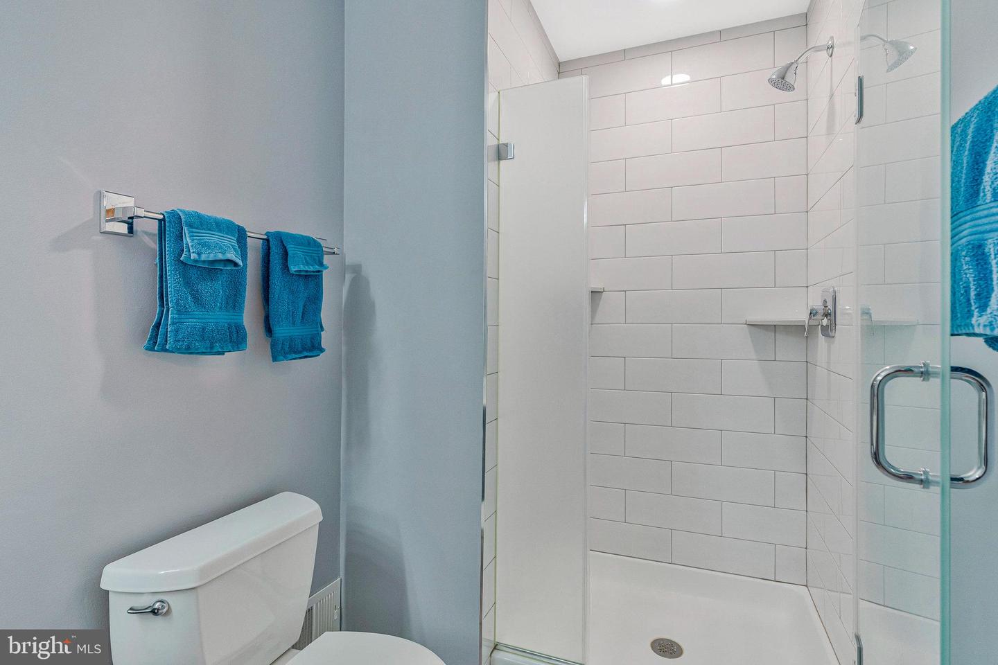 1013 MOOREFIELD HILL GRV SW, VIENNA, Virginia 22180, 3 Bedrooms Bedrooms, ,2 BathroomsBathrooms,Residential,For sale,1013 MOOREFIELD HILL GRV SW,VAFX2249968 MLS # VAFX2249968