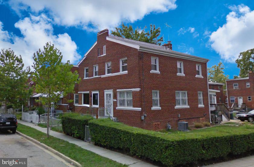 601 FORRESTER ST SE, WASHINGTON, District Of Columbia 20032, 3 Bedrooms Bedrooms, ,2 BathroomsBathrooms,Residential,For sale,601 FORRESTER ST SE,DCDC2207426 MLS # DCDC2207426