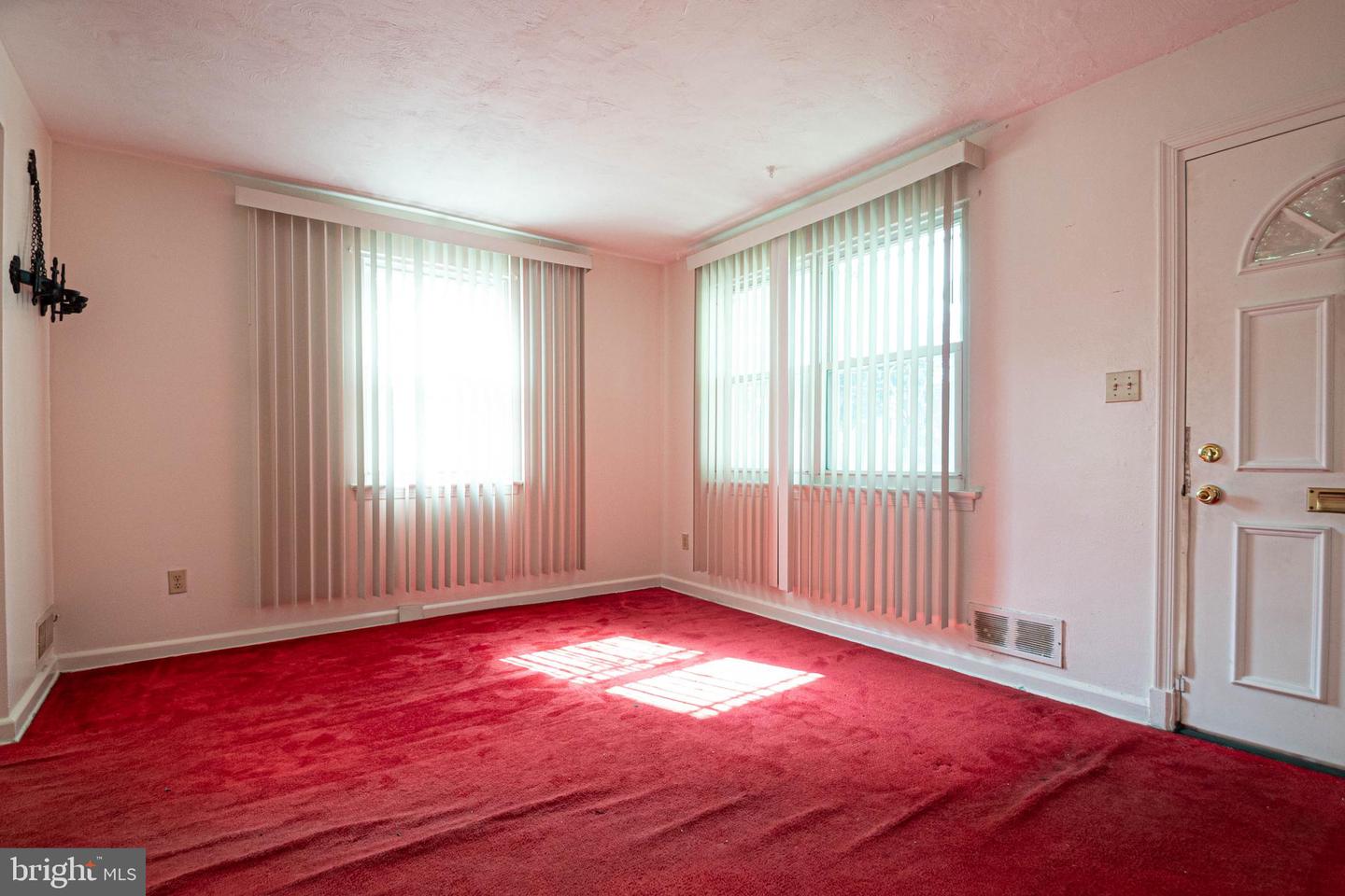 601 FORRESTER ST SE, WASHINGTON, District Of Columbia 20032, 3 Bedrooms Bedrooms, ,2 BathroomsBathrooms,Residential,For sale,601 FORRESTER ST SE,DCDC2207426 MLS # DCDC2207426