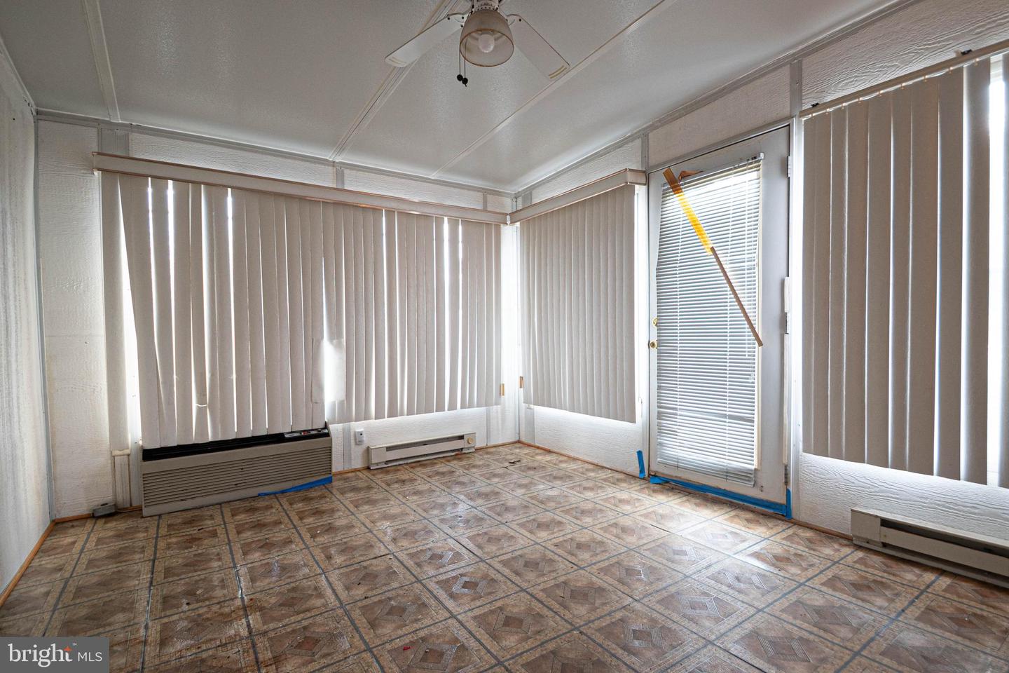 601 FORRESTER ST SE, WASHINGTON, District Of Columbia 20032, 3 Bedrooms Bedrooms, ,2 BathroomsBathrooms,Residential,For sale,601 FORRESTER ST SE,DCDC2207426 MLS # DCDC2207426