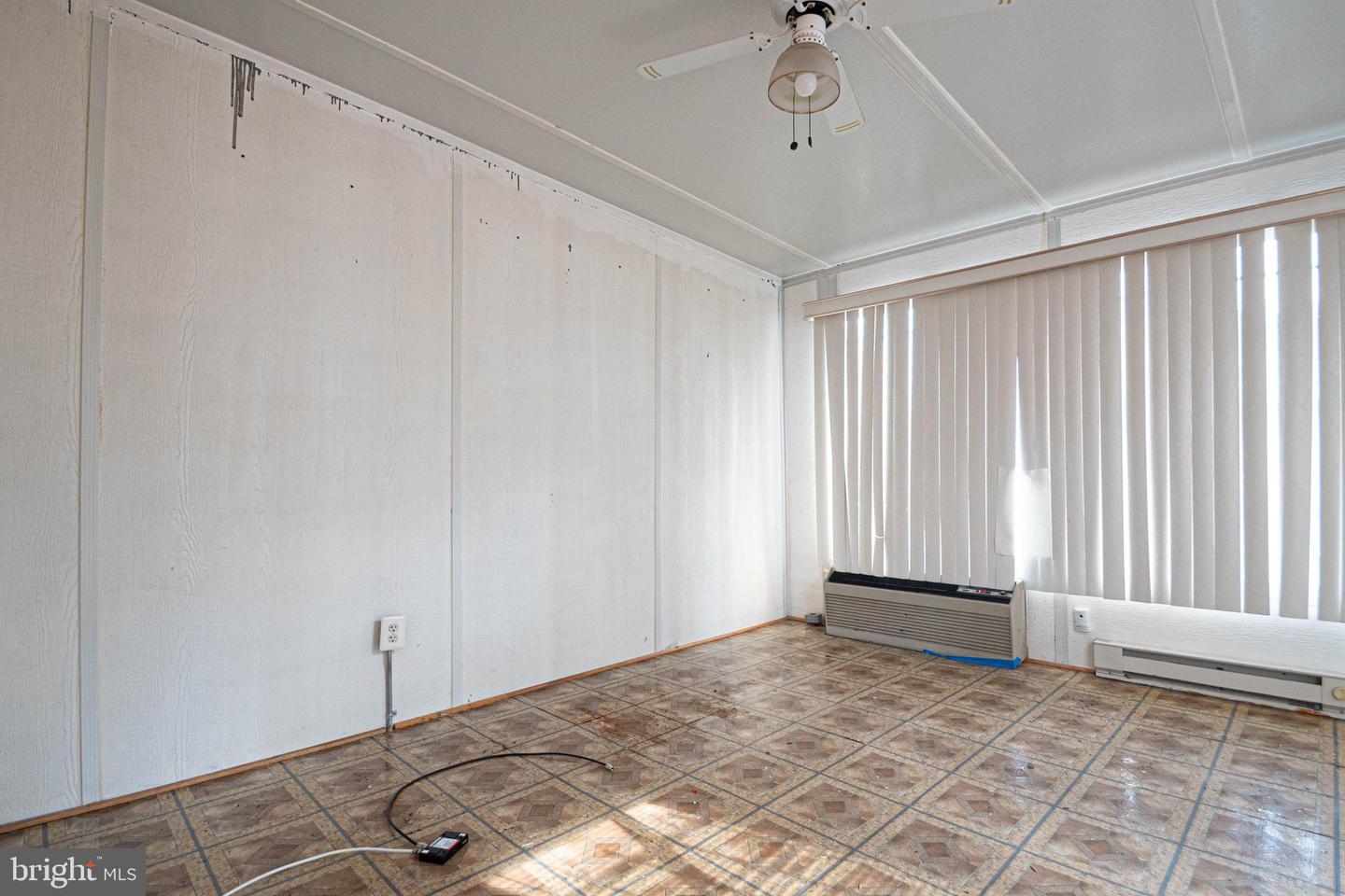 601 FORRESTER ST SE, WASHINGTON, District Of Columbia 20032, 3 Bedrooms Bedrooms, ,2 BathroomsBathrooms,Residential,For sale,601 FORRESTER ST SE,DCDC2207426 MLS # DCDC2207426