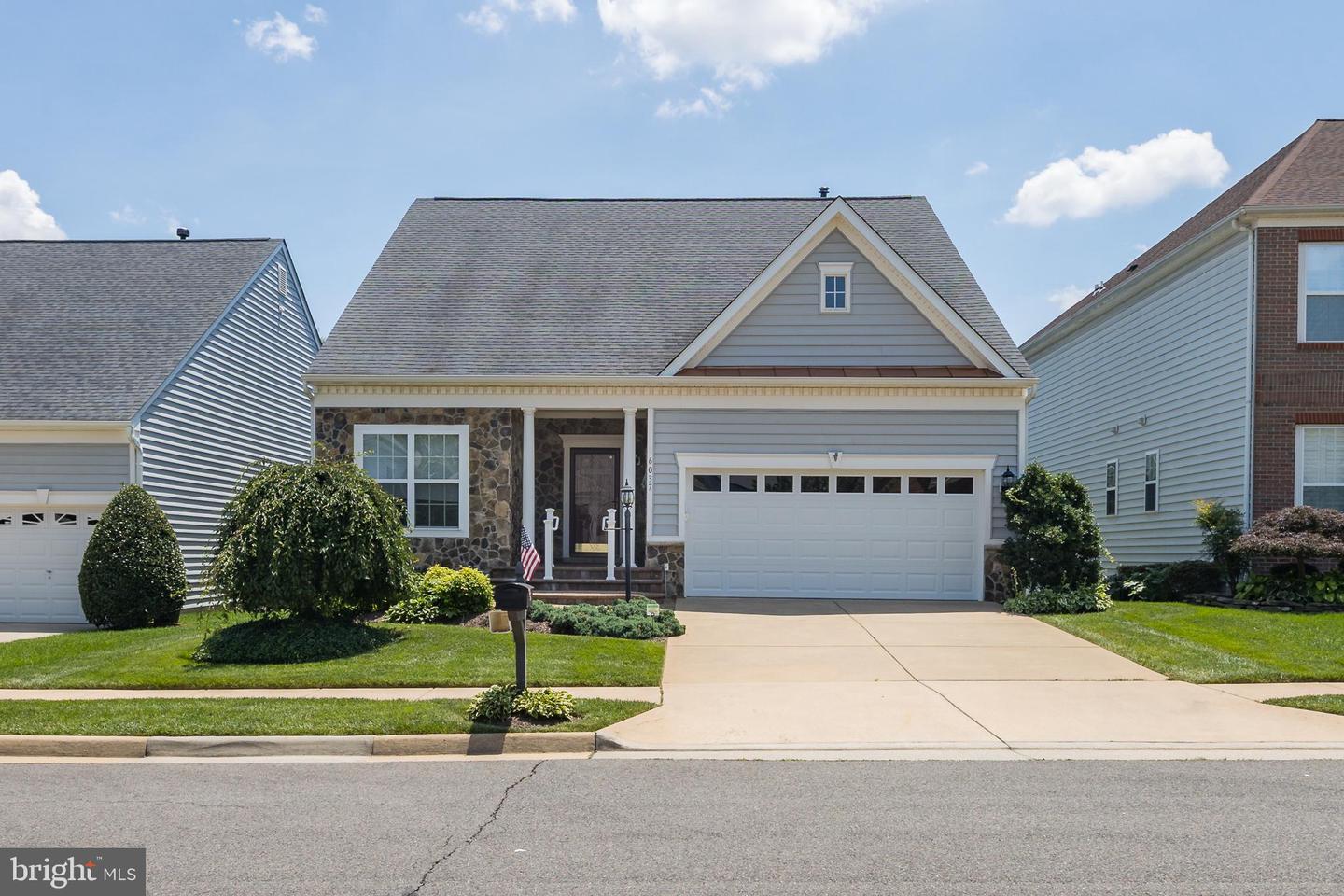 6037 CALUMET CT, GAINESVILLE, Virginia 20155, 2 Bedrooms Bedrooms, ,4 BathroomsBathrooms,Residential,For sale,6037 CALUMET CT,VAPW2097880 MLS # VAPW2097880