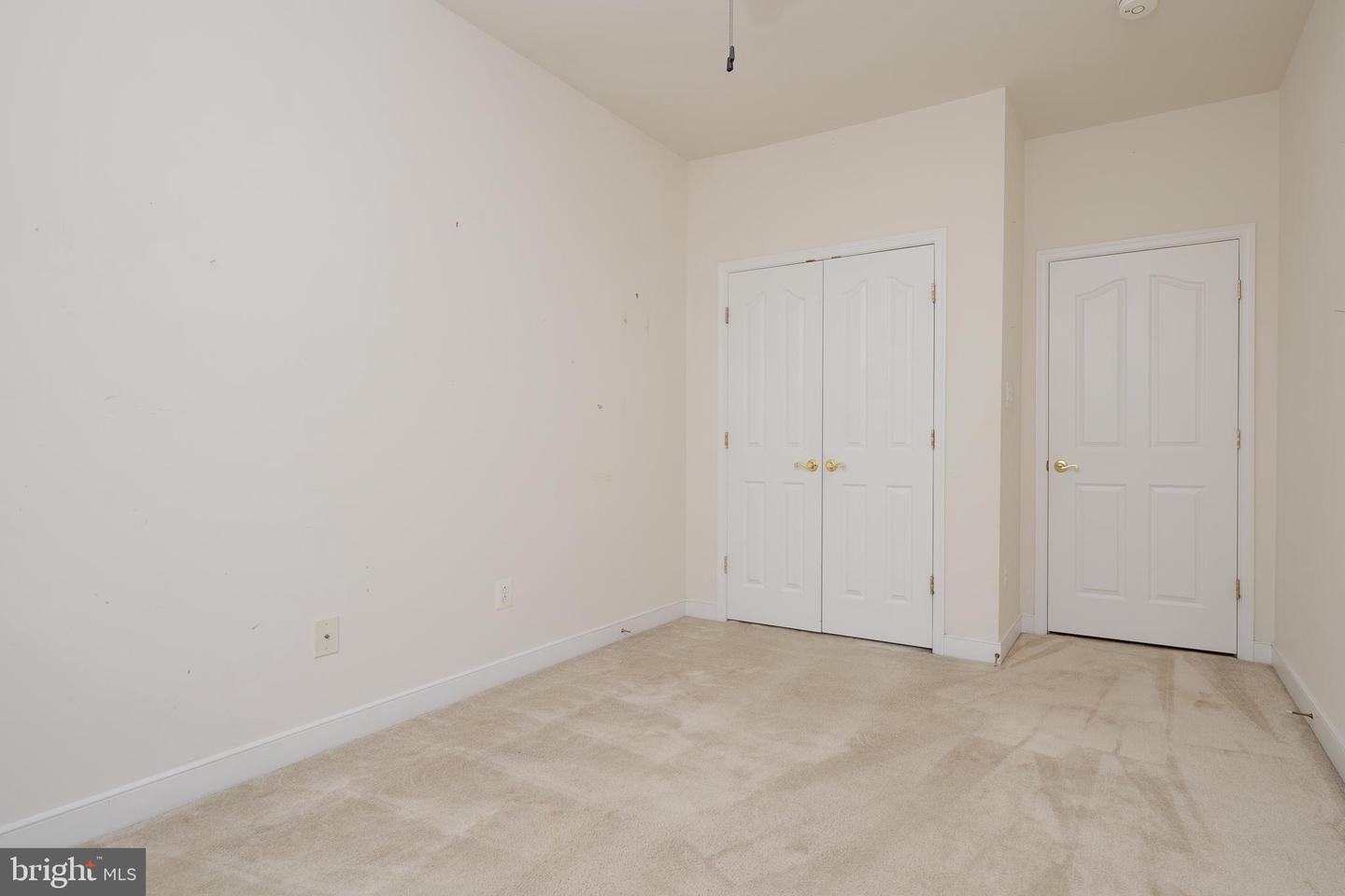 6037 CALUMET CT, GAINESVILLE, Virginia 20155, 2 Bedrooms Bedrooms, ,4 BathroomsBathrooms,Residential,For sale,6037 CALUMET CT,VAPW2097880 MLS # VAPW2097880