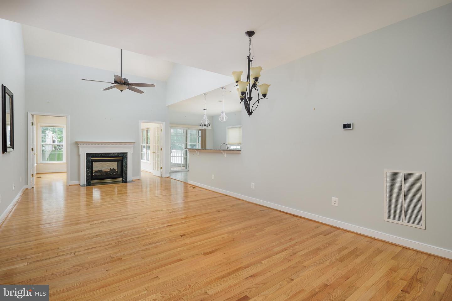 6037 CALUMET CT, GAINESVILLE, Virginia 20155, 2 Bedrooms Bedrooms, ,4 BathroomsBathrooms,Residential,For sale,6037 CALUMET CT,VAPW2097880 MLS # VAPW2097880
