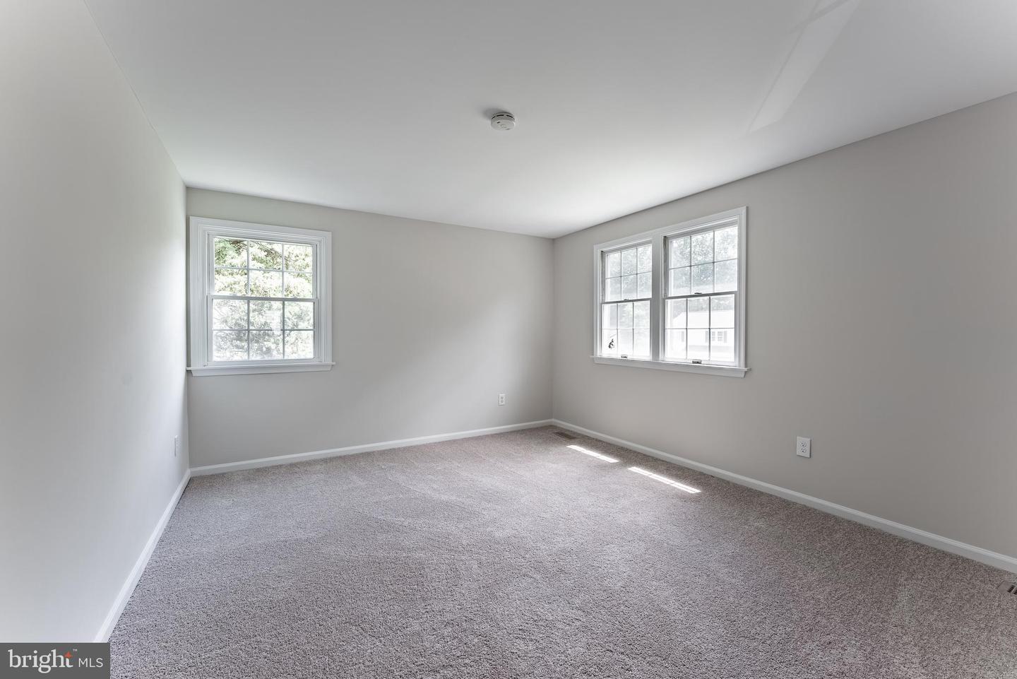 8702 PAPPAS WAY, ANNANDALE, Virginia 22003, 4 Bedrooms Bedrooms, ,2 BathroomsBathrooms,Residential,For sale,8702 PAPPAS WAY,VAFX2250508 MLS # VAFX2250508