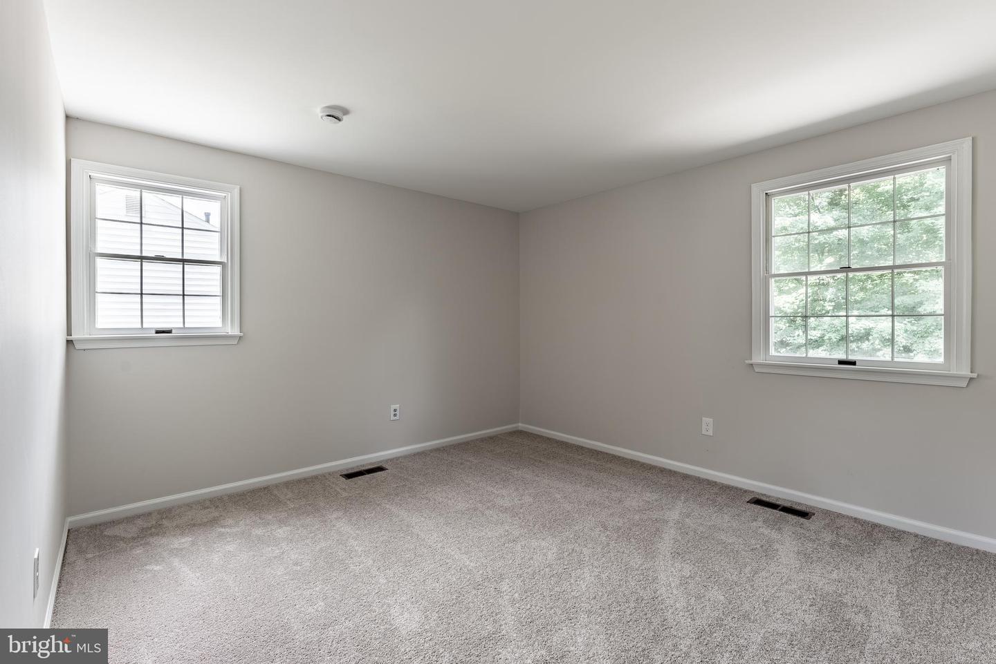 8702 PAPPAS WAY, ANNANDALE, Virginia 22003, 4 Bedrooms Bedrooms, ,2 BathroomsBathrooms,Residential,For sale,8702 PAPPAS WAY,VAFX2250508 MLS # VAFX2250508