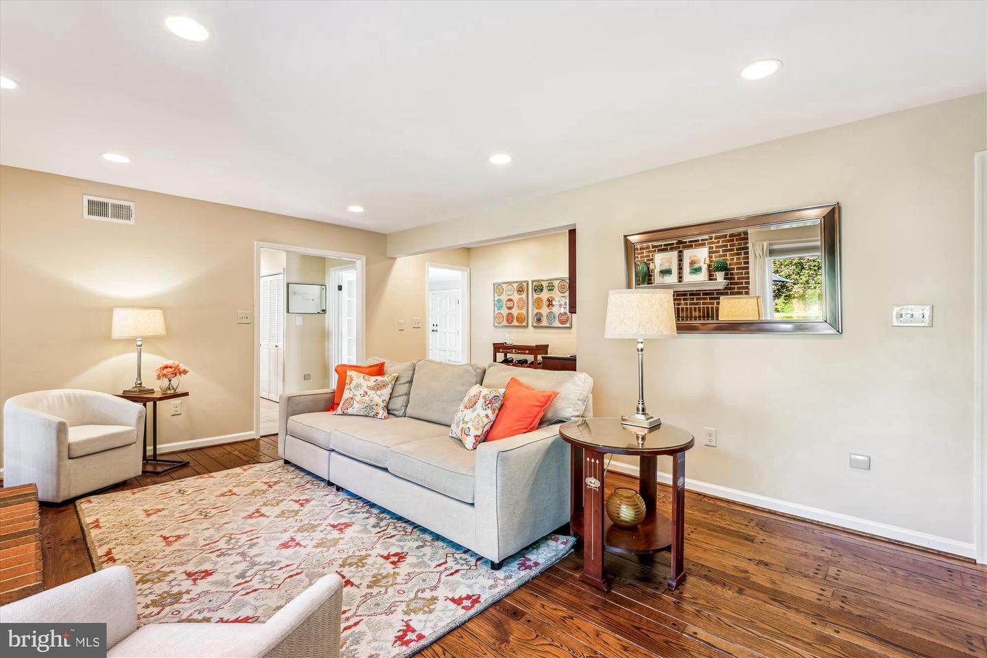 1200 N GAILLARD ST, ALEXANDRIA, Virginia 22304, 4 Bedrooms Bedrooms, ,3 BathroomsBathrooms,Residential,For sale,1200 N GAILLARD ST,VAAX2046926 MLS # VAAX2046926