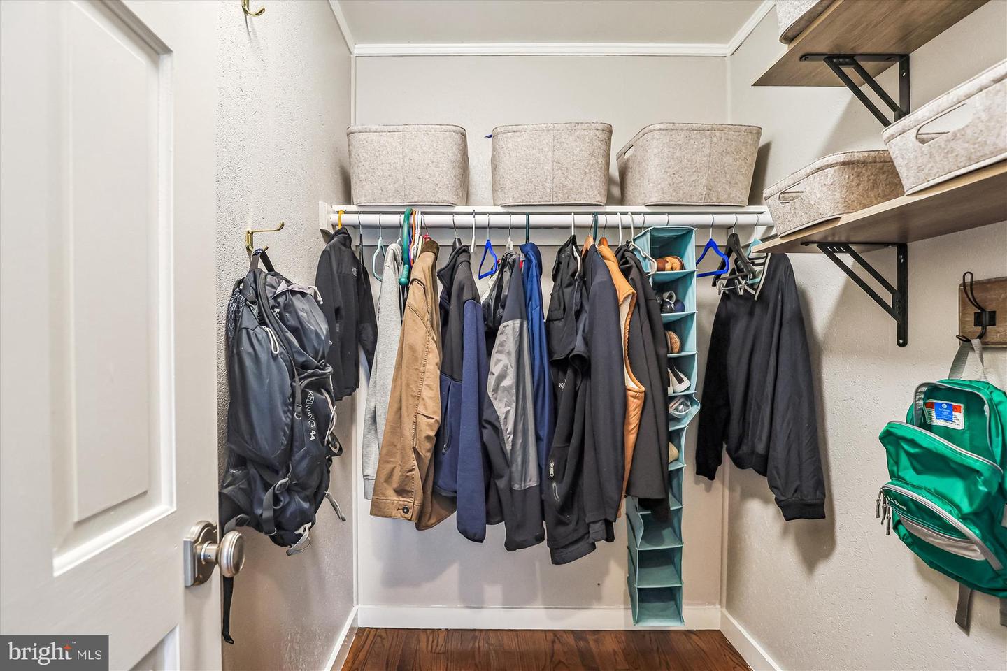 1200 N GAILLARD ST, ALEXANDRIA, Virginia 22304, 4 Bedrooms Bedrooms, ,3 BathroomsBathrooms,Residential,For sale,1200 N GAILLARD ST,VAAX2046926 MLS # VAAX2046926