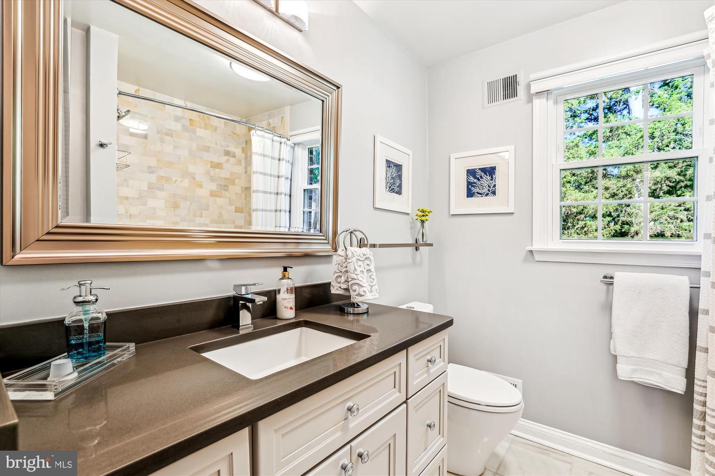 1200 N GAILLARD ST, ALEXANDRIA, Virginia 22304, 4 Bedrooms Bedrooms, ,3 BathroomsBathrooms,Residential,For sale,1200 N GAILLARD ST,VAAX2046926 MLS # VAAX2046926