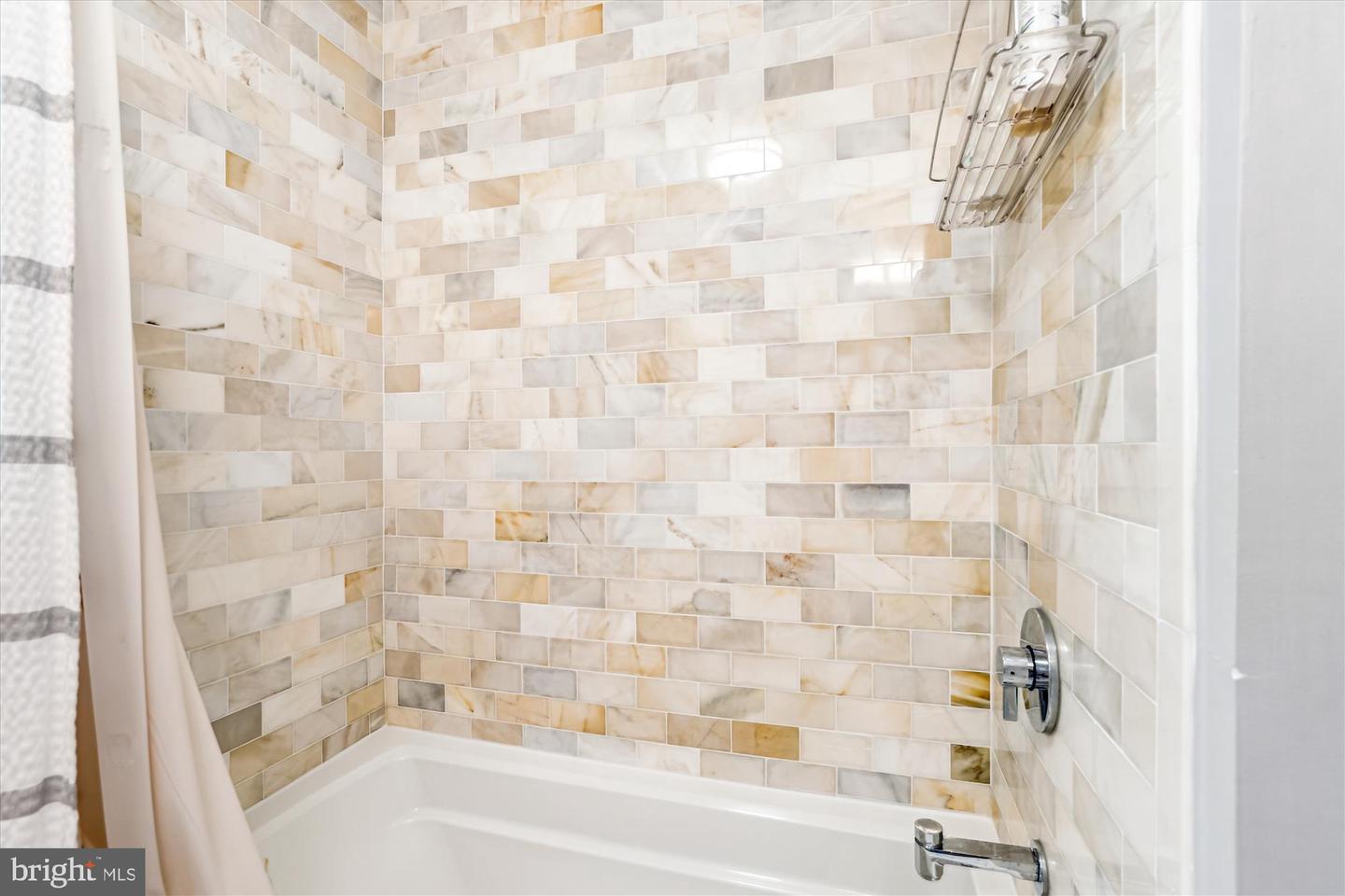 1200 N GAILLARD ST, ALEXANDRIA, Virginia 22304, 4 Bedrooms Bedrooms, ,3 BathroomsBathrooms,Residential,For sale,1200 N GAILLARD ST,VAAX2046926 MLS # VAAX2046926