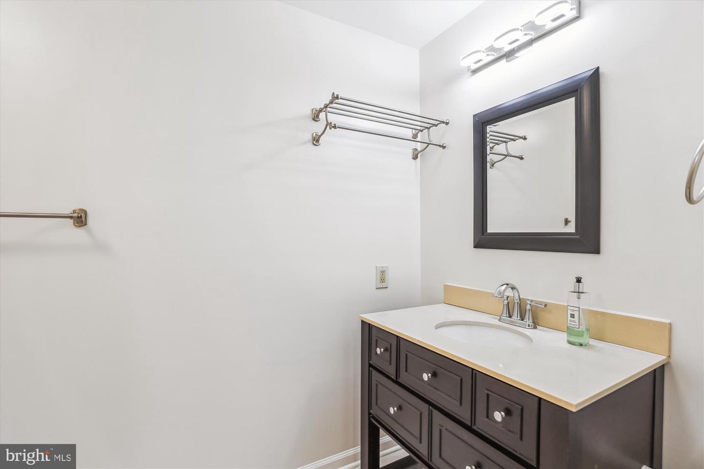 1200 N GAILLARD ST, ALEXANDRIA, Virginia 22304, 4 Bedrooms Bedrooms, ,3 BathroomsBathrooms,Residential,For sale,1200 N GAILLARD ST,VAAX2046926 MLS # VAAX2046926