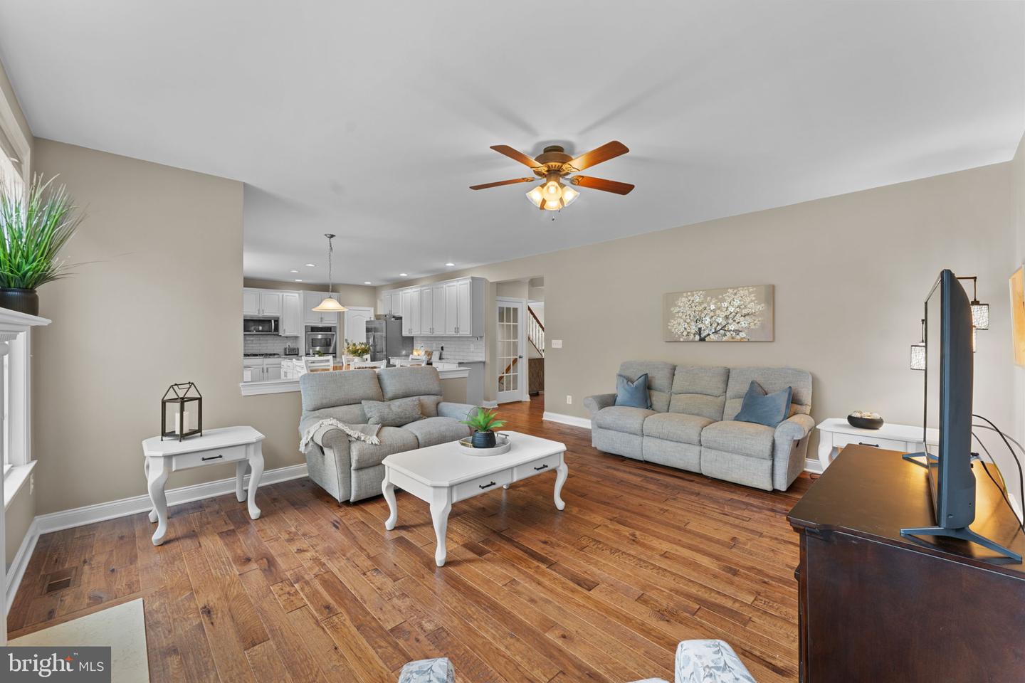 15224 GRIGSBY PL, HAYMARKET, Virginia 20169, 4 Bedrooms Bedrooms, ,4 BathroomsBathrooms,Residential,For sale,15224 GRIGSBY PL,VAPW2098138 MLS # VAPW2098138