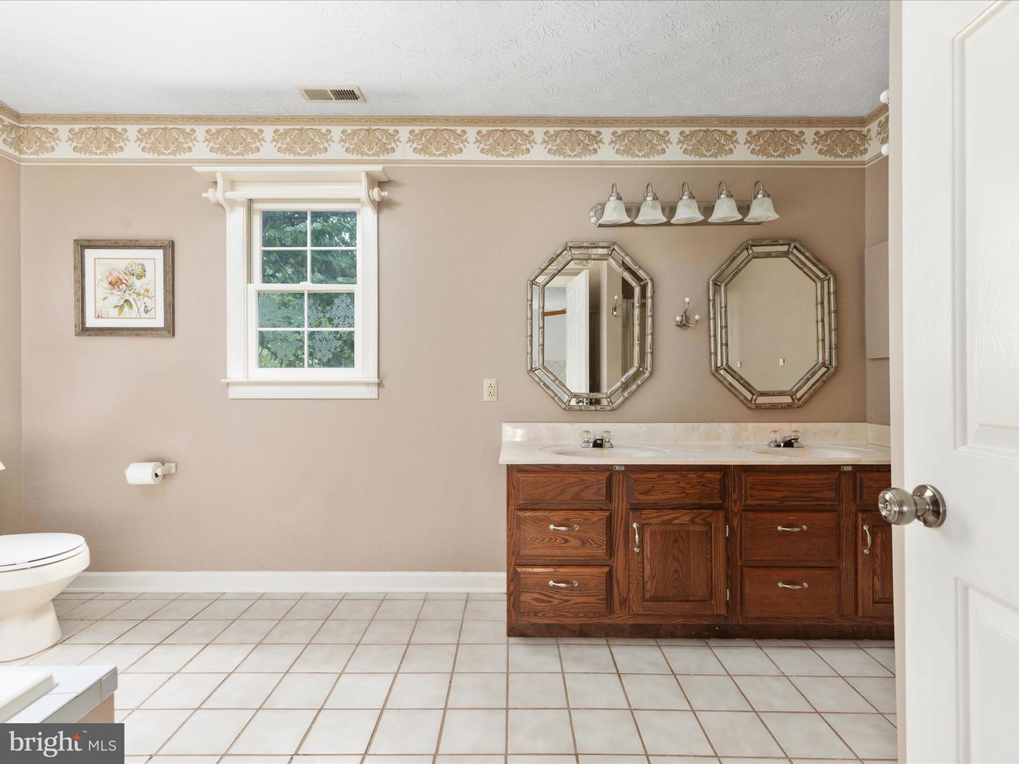 769 SELDON DR, WINCHESTER, Virginia 22601, 5 Bedrooms Bedrooms, ,4 BathroomsBathrooms,Residential,For sale,769 SELDON DR,VAWI2008042 MLS # VAWI2008042