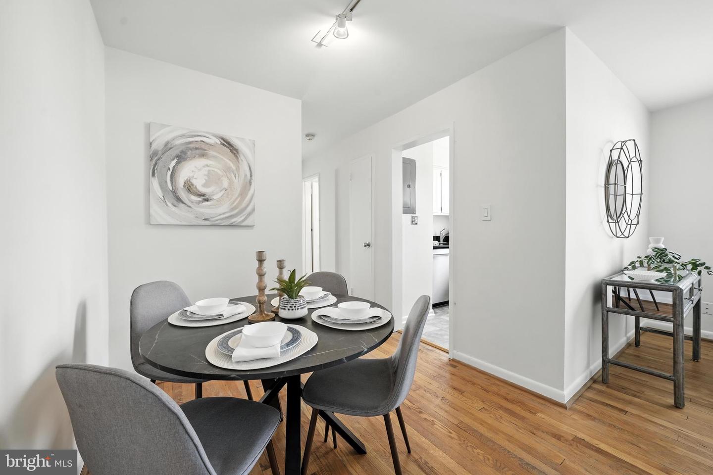 2030 N VERMONT ST #304, ARLINGTON, Virginia 22207, 1 Bedroom Bedrooms, ,1 BathroomBathrooms,Residential,For sale,2030 N VERMONT ST #304,VAAR2060056 MLS # VAAR2060056