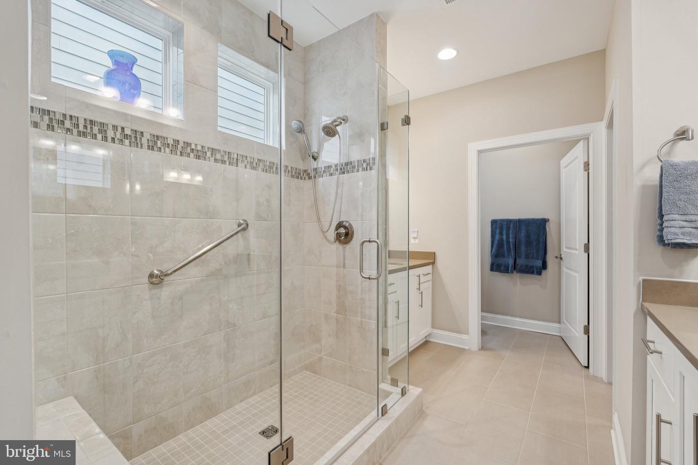 117 NUTHATCH DR, LAKE FREDERICK, Virginia 22630, 3 Bedrooms Bedrooms, ,3 BathroomsBathrooms,Residential,For sale,117 NUTHATCH DR,VAFV2035198 MLS # VAFV2035198