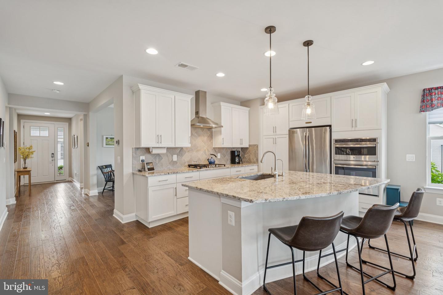 117 NUTHATCH DR, LAKE FREDERICK, Virginia 22630, 3 Bedrooms Bedrooms, ,3 BathroomsBathrooms,Residential,For sale,117 NUTHATCH DR,VAFV2035198 MLS # VAFV2035198