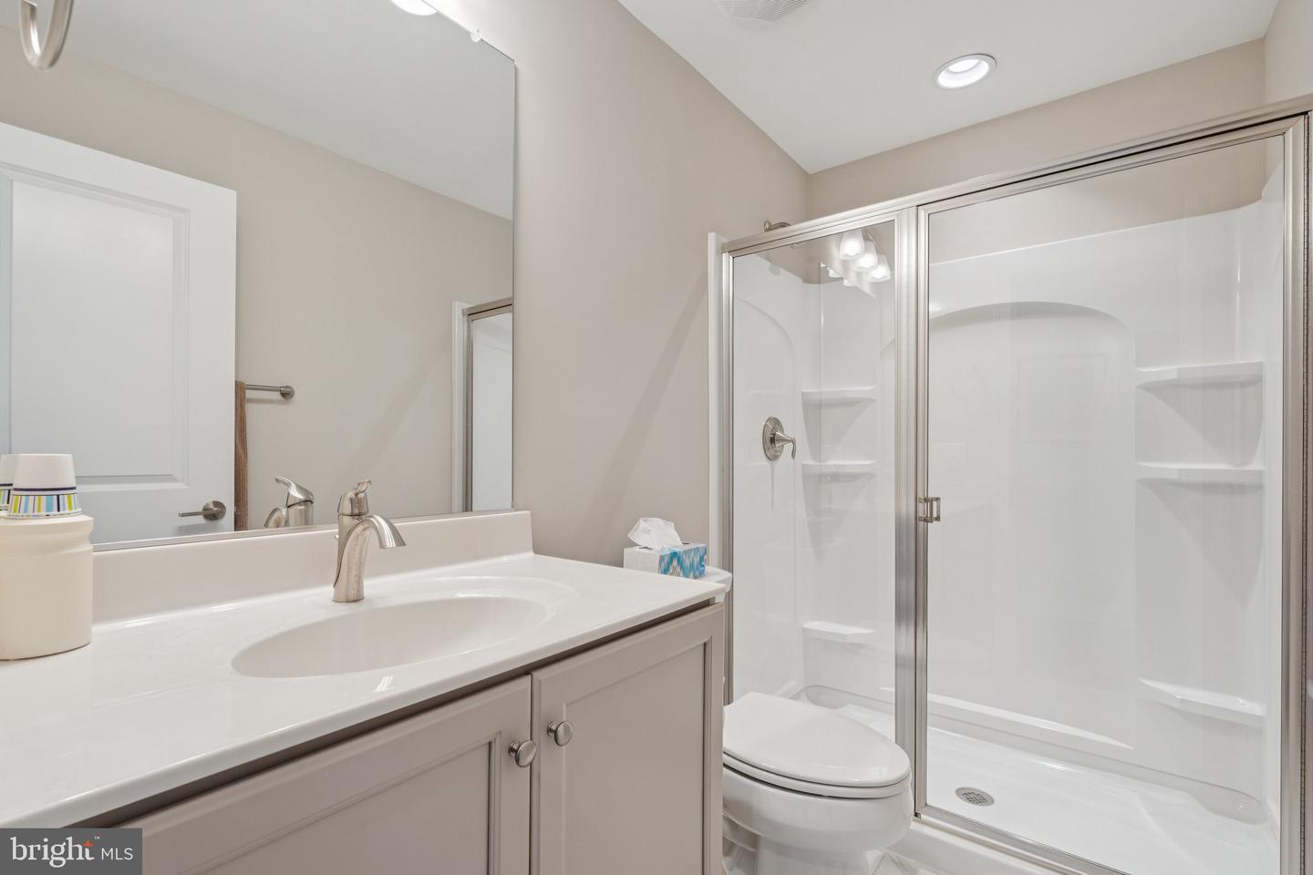 117 NUTHATCH DR, LAKE FREDERICK, Virginia 22630, 3 Bedrooms Bedrooms, ,3 BathroomsBathrooms,Residential,For sale,117 NUTHATCH DR,VAFV2035198 MLS # VAFV2035198