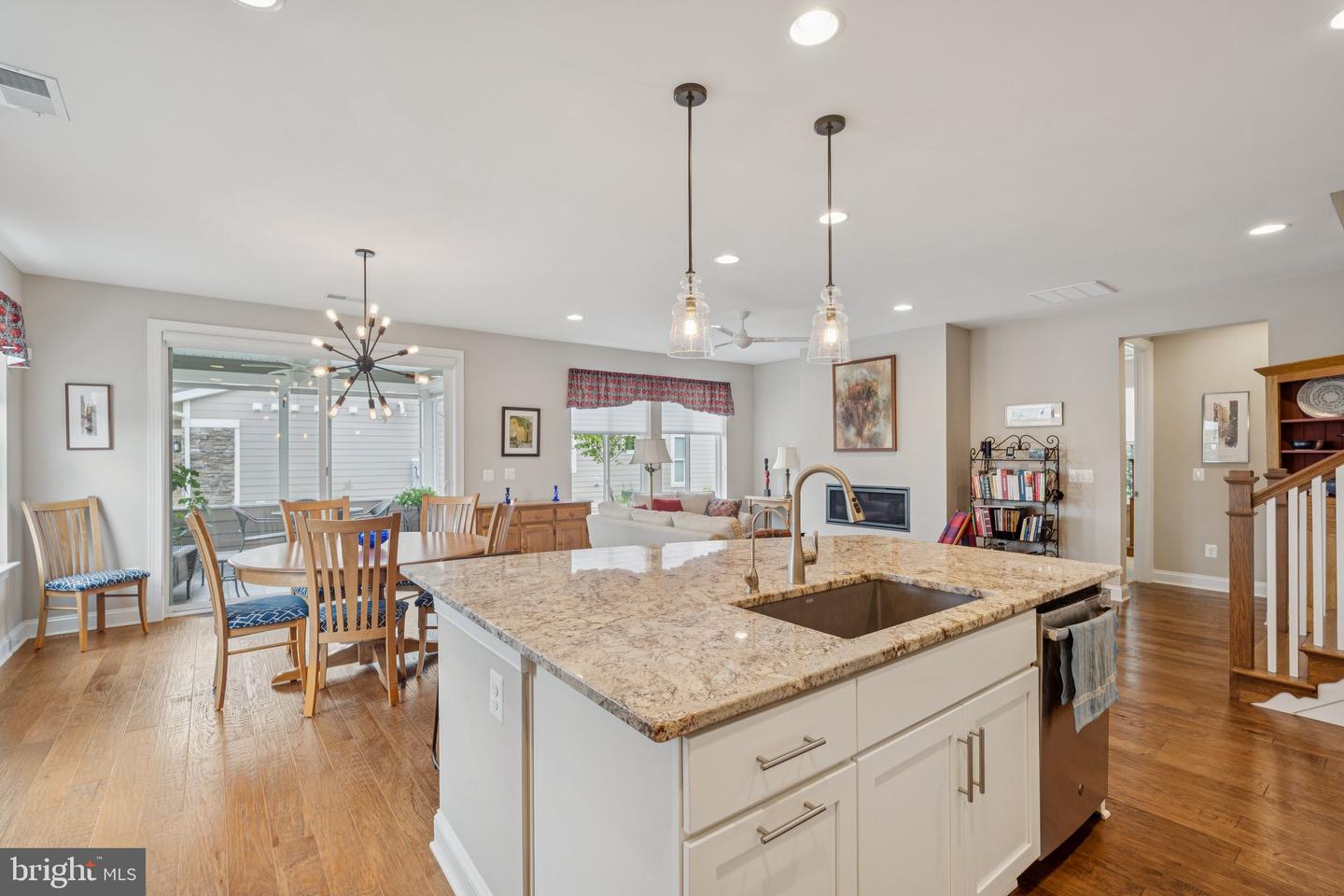 117 NUTHATCH DR, LAKE FREDERICK, Virginia 22630, 3 Bedrooms Bedrooms, ,3 BathroomsBathrooms,Residential,For sale,117 NUTHATCH DR,VAFV2035198 MLS # VAFV2035198