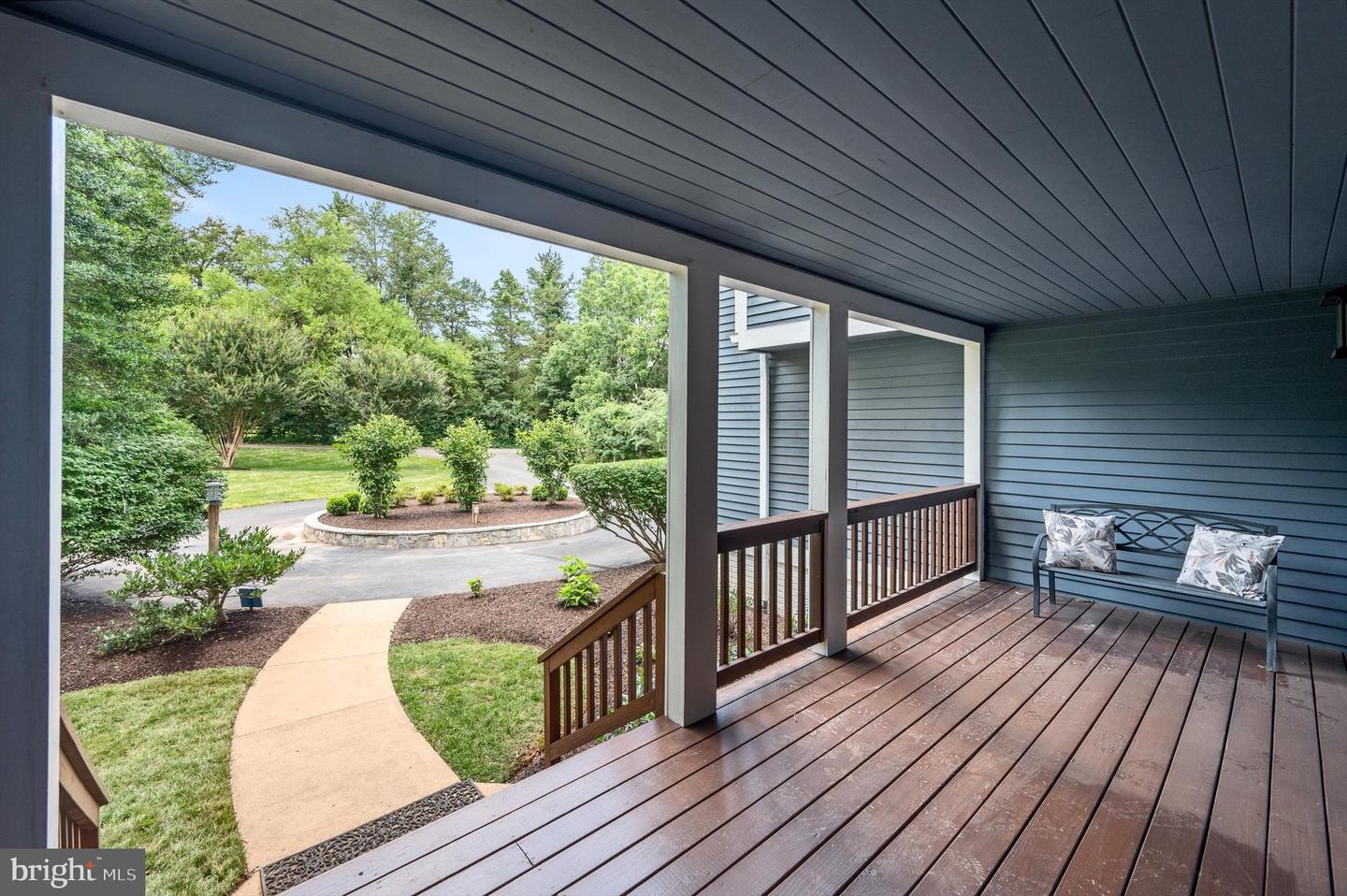 10309 E HUNTER VALLEY RD, VIENNA, Virginia 22181, 6 Bedrooms Bedrooms, ,5 BathroomsBathrooms,Residential,For sale,10309 E HUNTER VALLEY RD,VAFX2252958 MLS # VAFX2252958