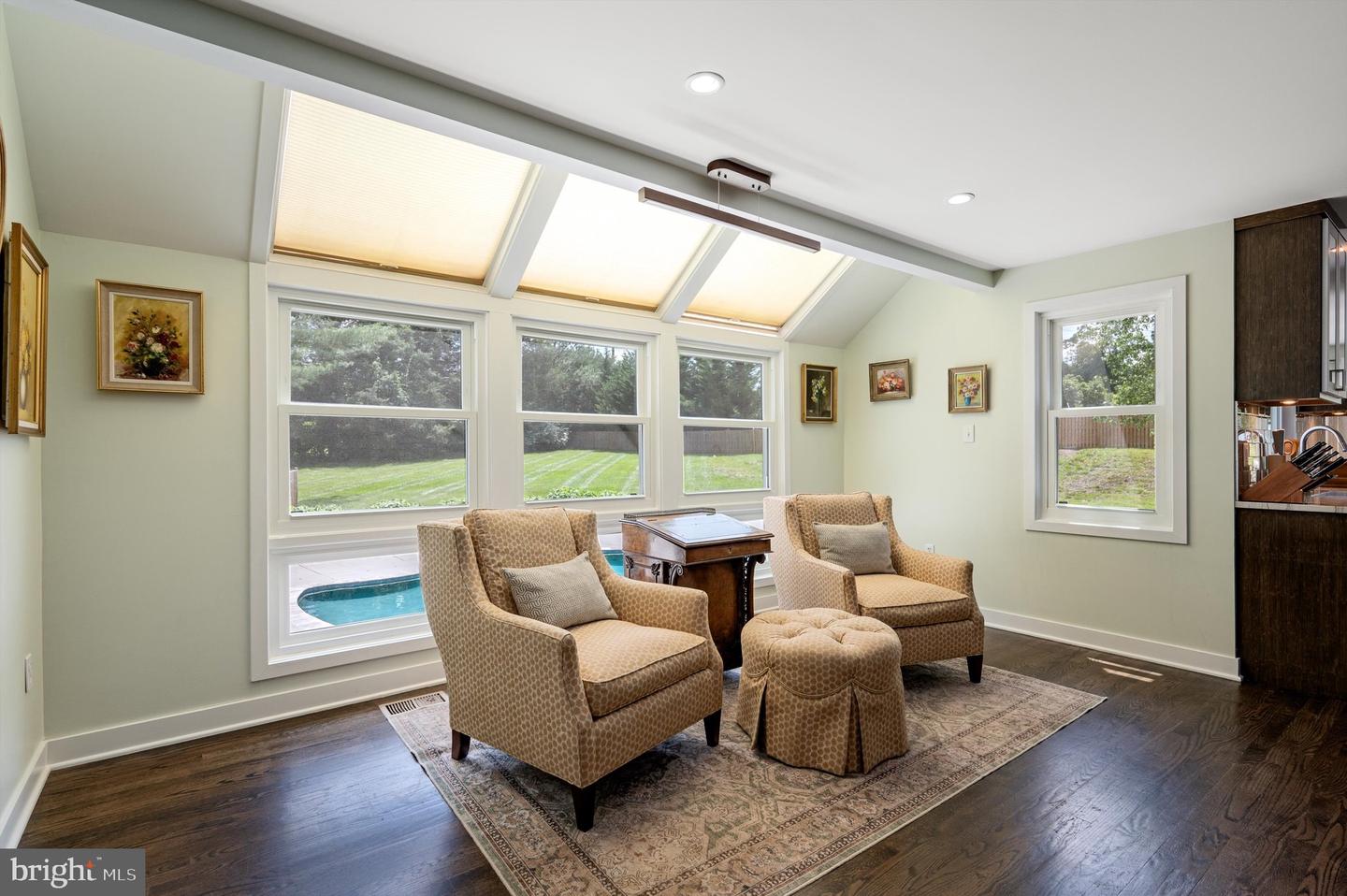 10309 E HUNTER VALLEY RD, VIENNA, Virginia 22181, 6 Bedrooms Bedrooms, ,5 BathroomsBathrooms,Residential,For sale,10309 E HUNTER VALLEY RD,VAFX2252958 MLS # VAFX2252958
